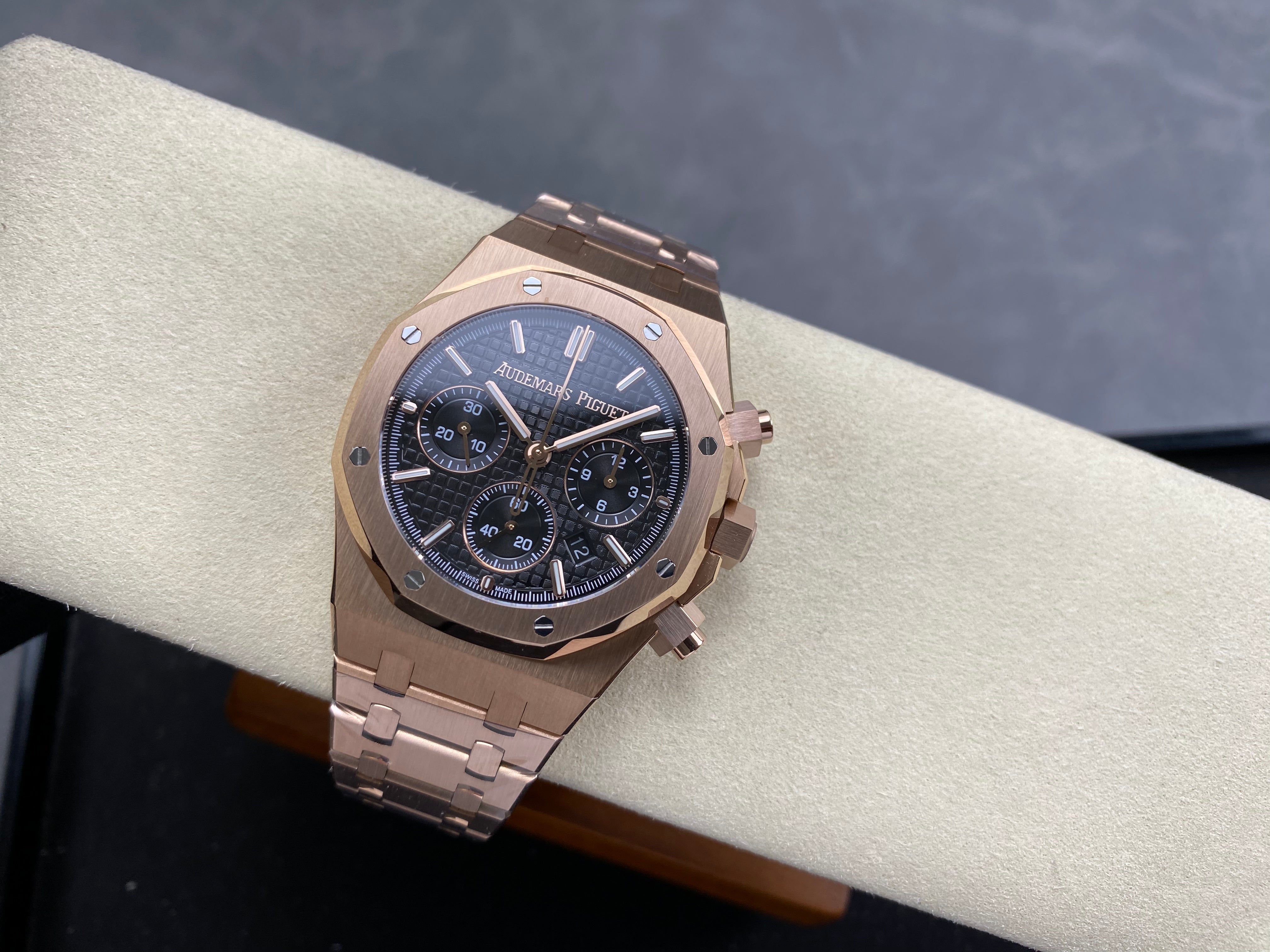 Audemars Piguet Royal Oak Chronograph Rose Gold Black Dial