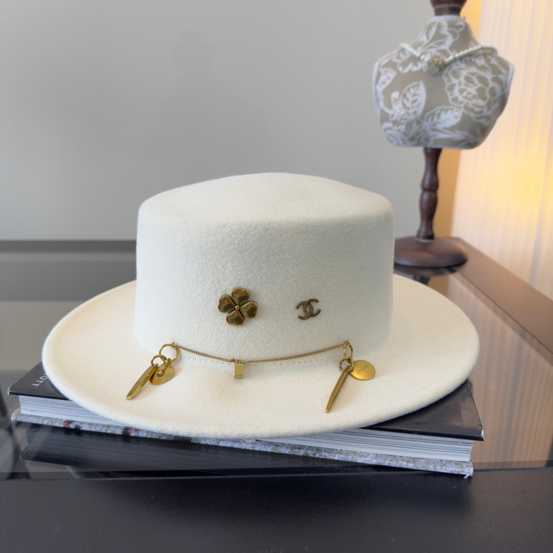 Chanel Four-leaf Clover Flat-brimmed Felt Hat 477651