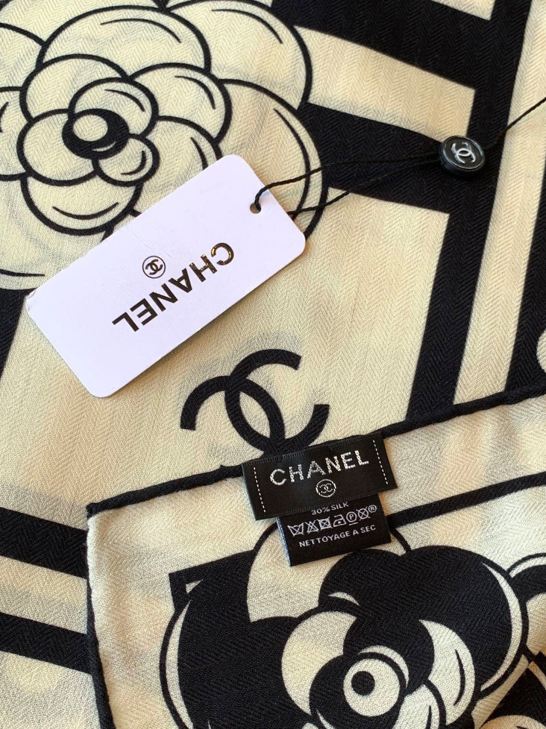 Chanel 2026 Camellia Flower Motif Scarf 135cm Silk And Cashmere 213760