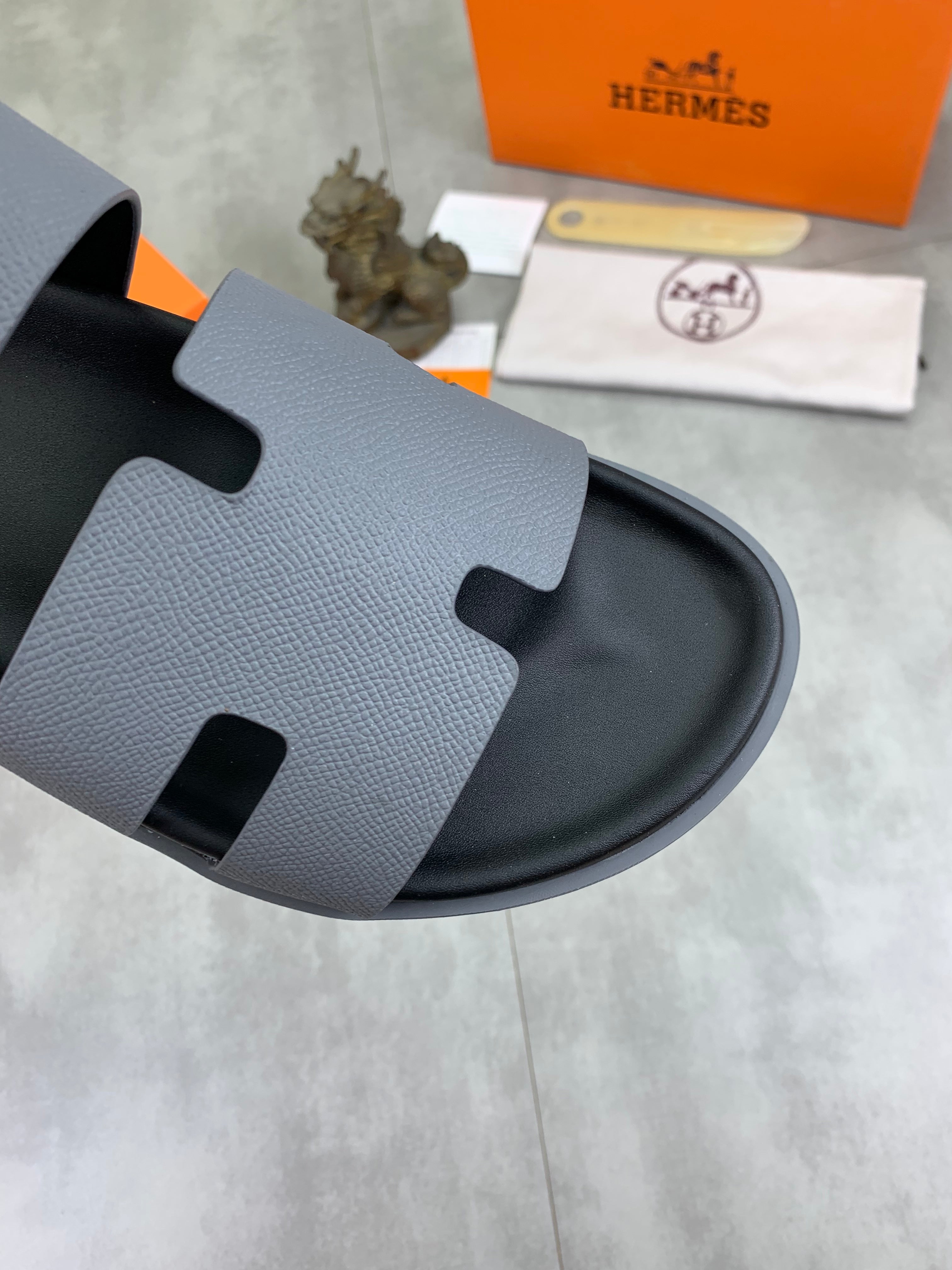 HM Men's Genius Sandals Grey Calfskin 645504