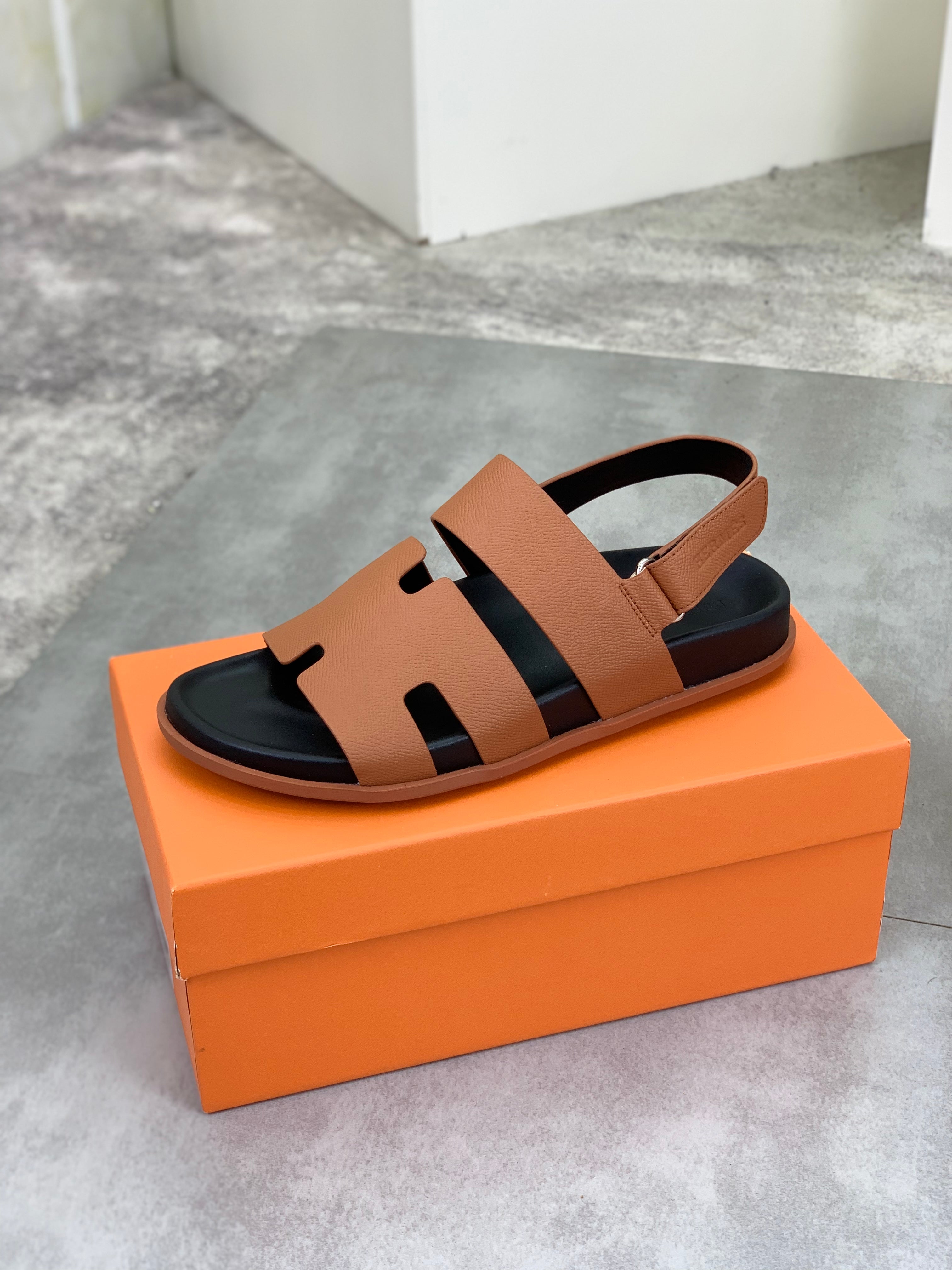 HM Men's Genius Sandals Brown Calfskin 645505
