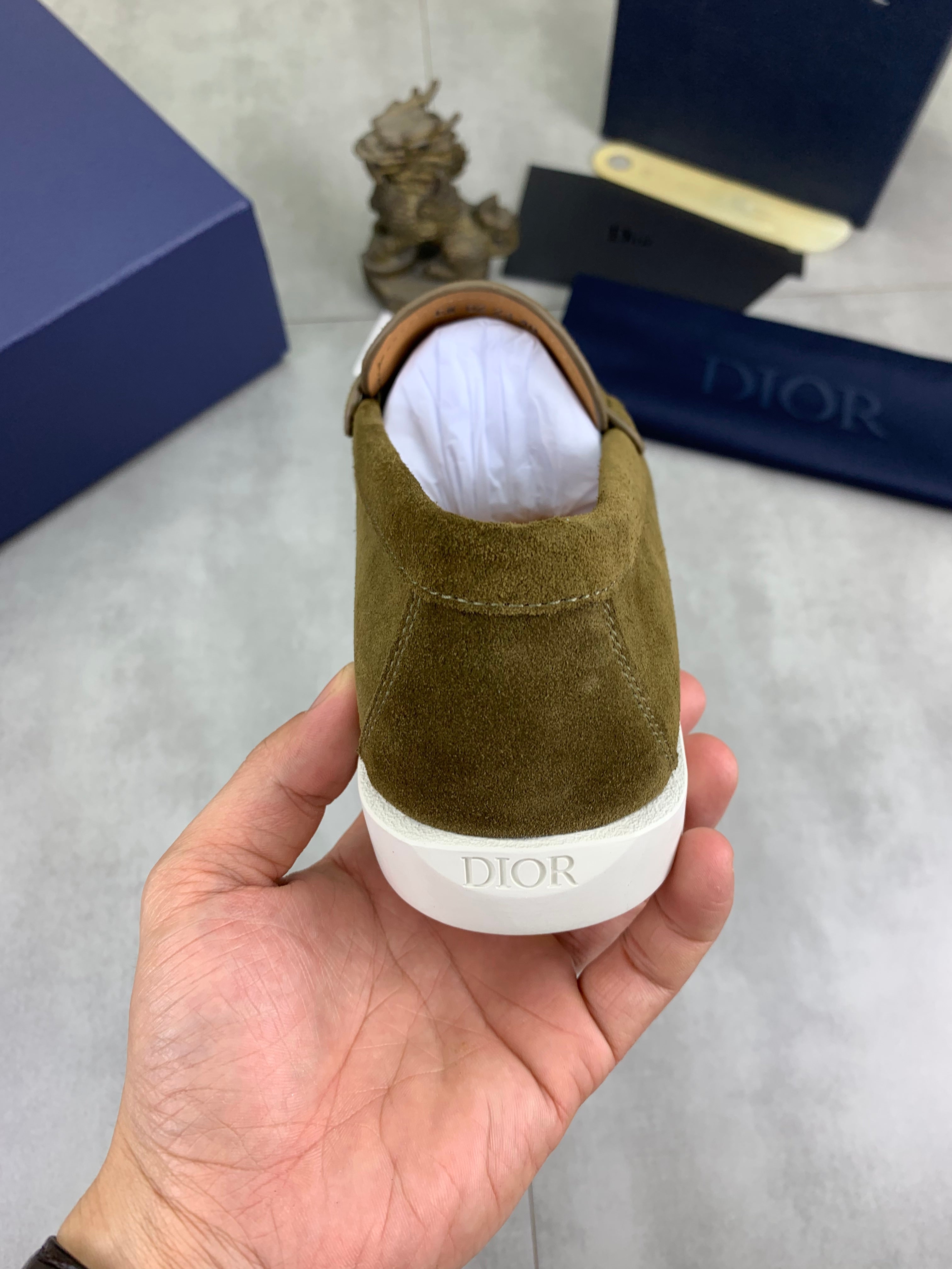 CD Loafer Olive Green Suede 646589