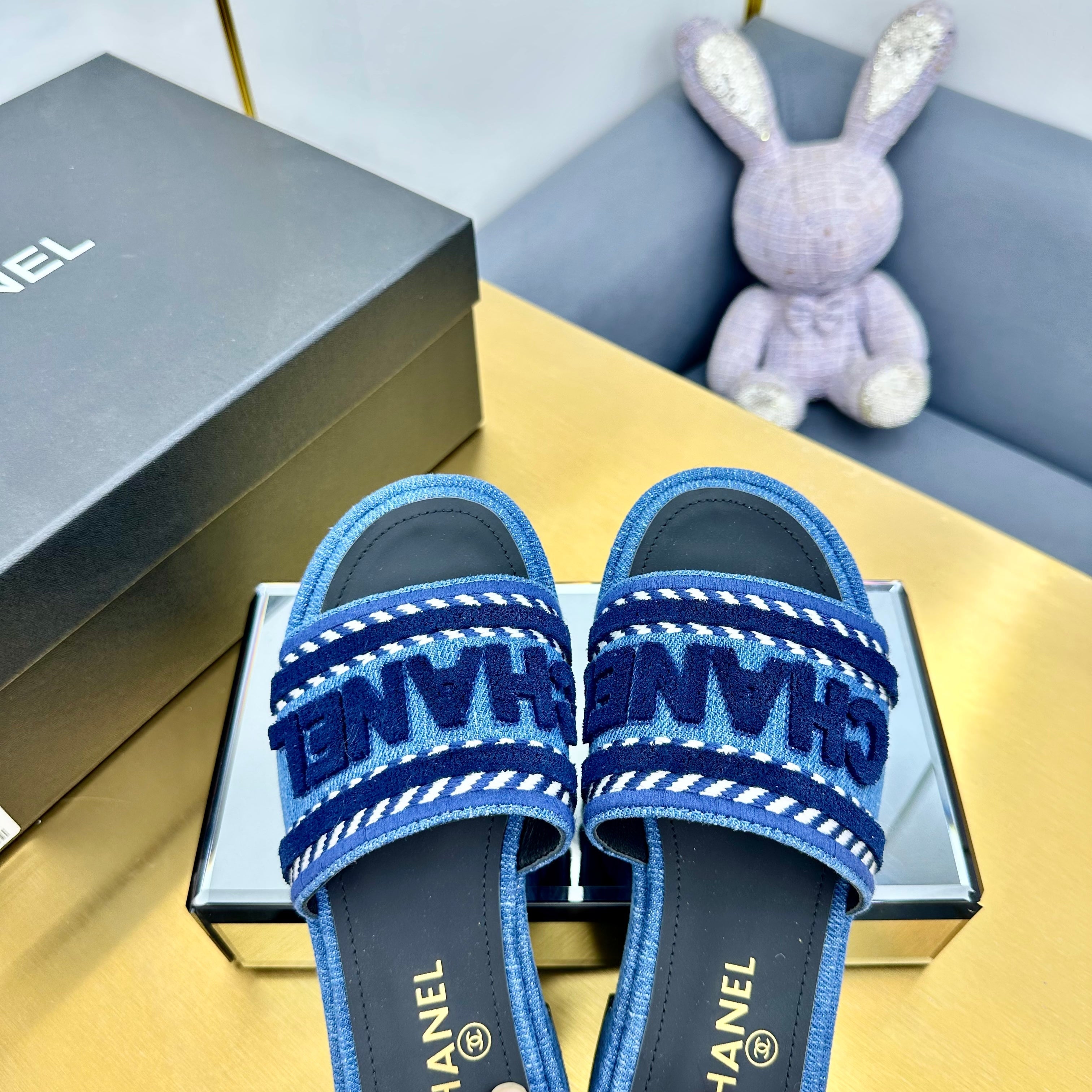 CC25 Denim Slippers Blue Sheepskin 297656