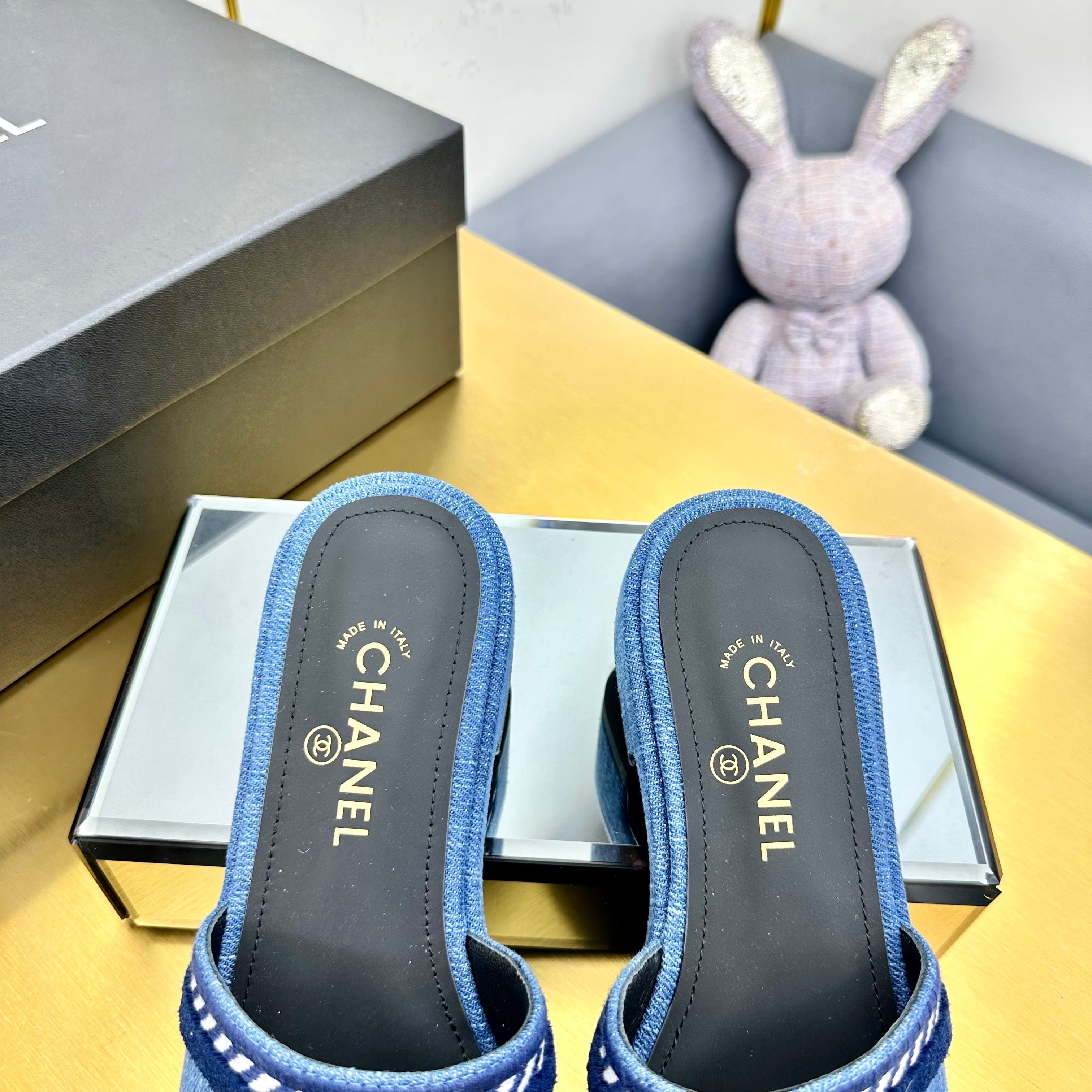 CC25 Denim Slippers Blue Sheepskin 297656