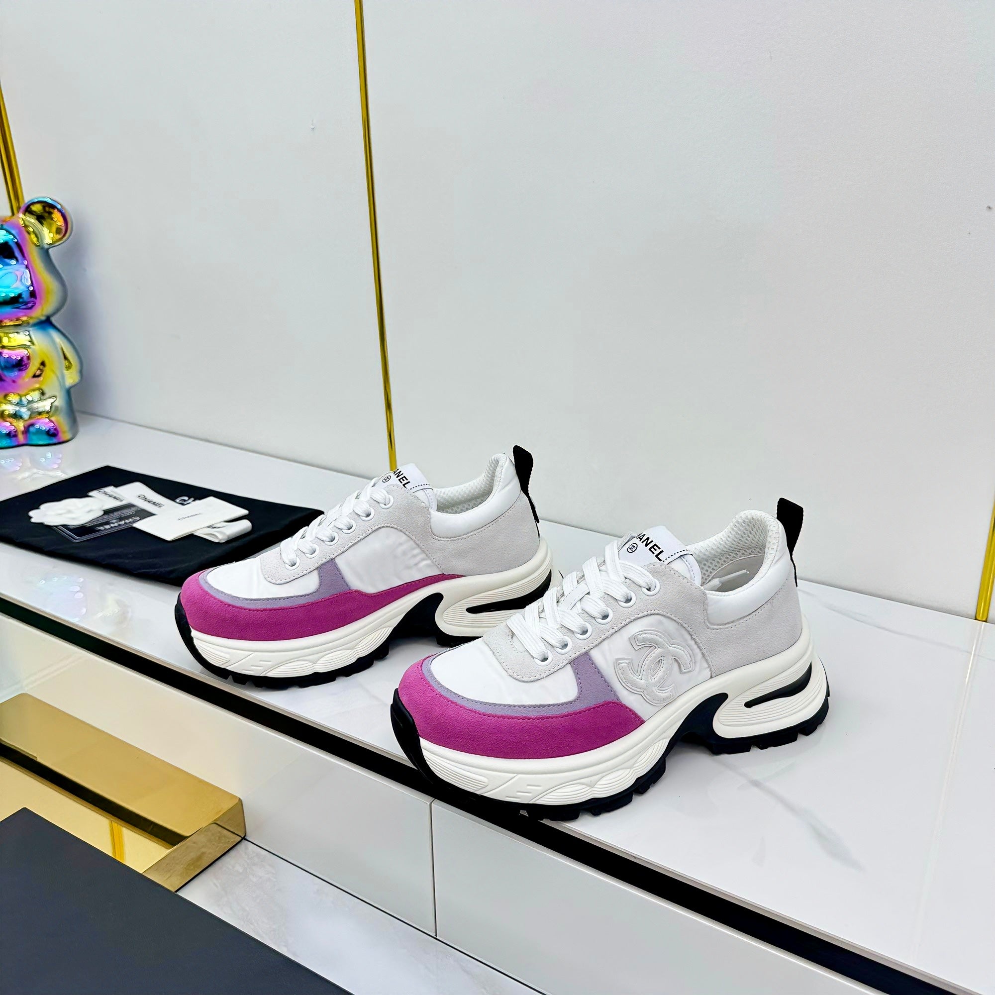 CC 25 Sneaker White Pink Cowhide 331172