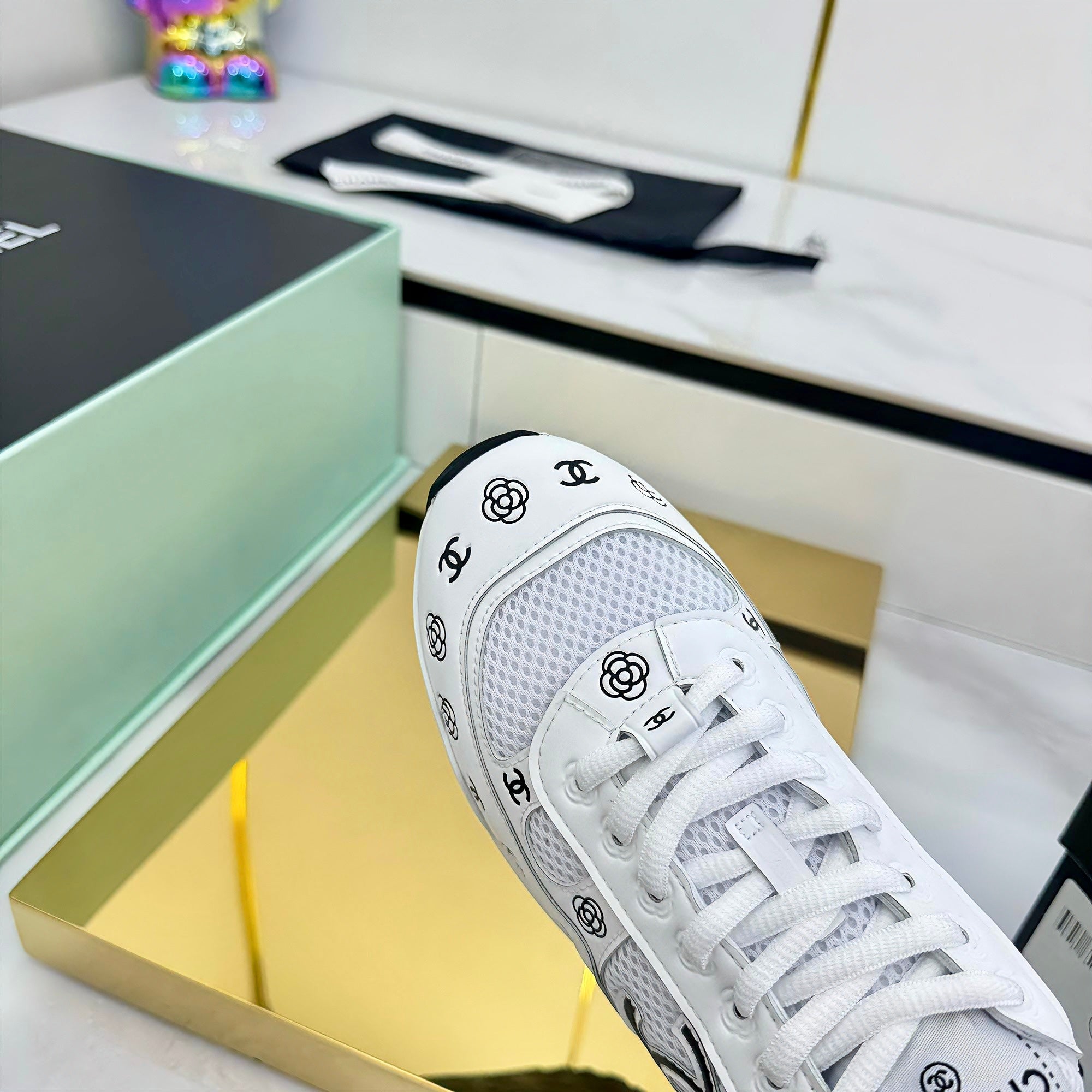 CC 25 Sneaker White Cowhide 331211