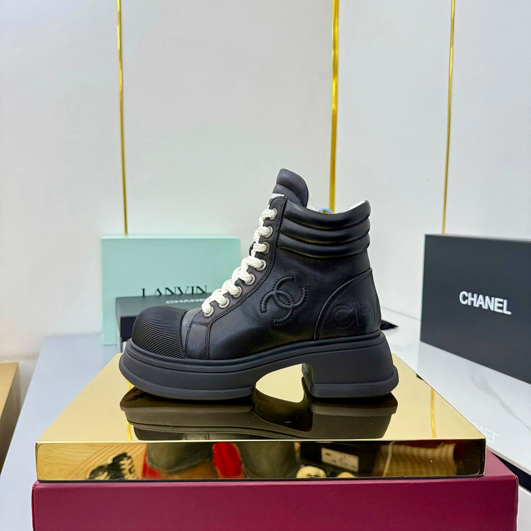 Chanel 2025 High-Top Sneakers Black White Cowhide 469786