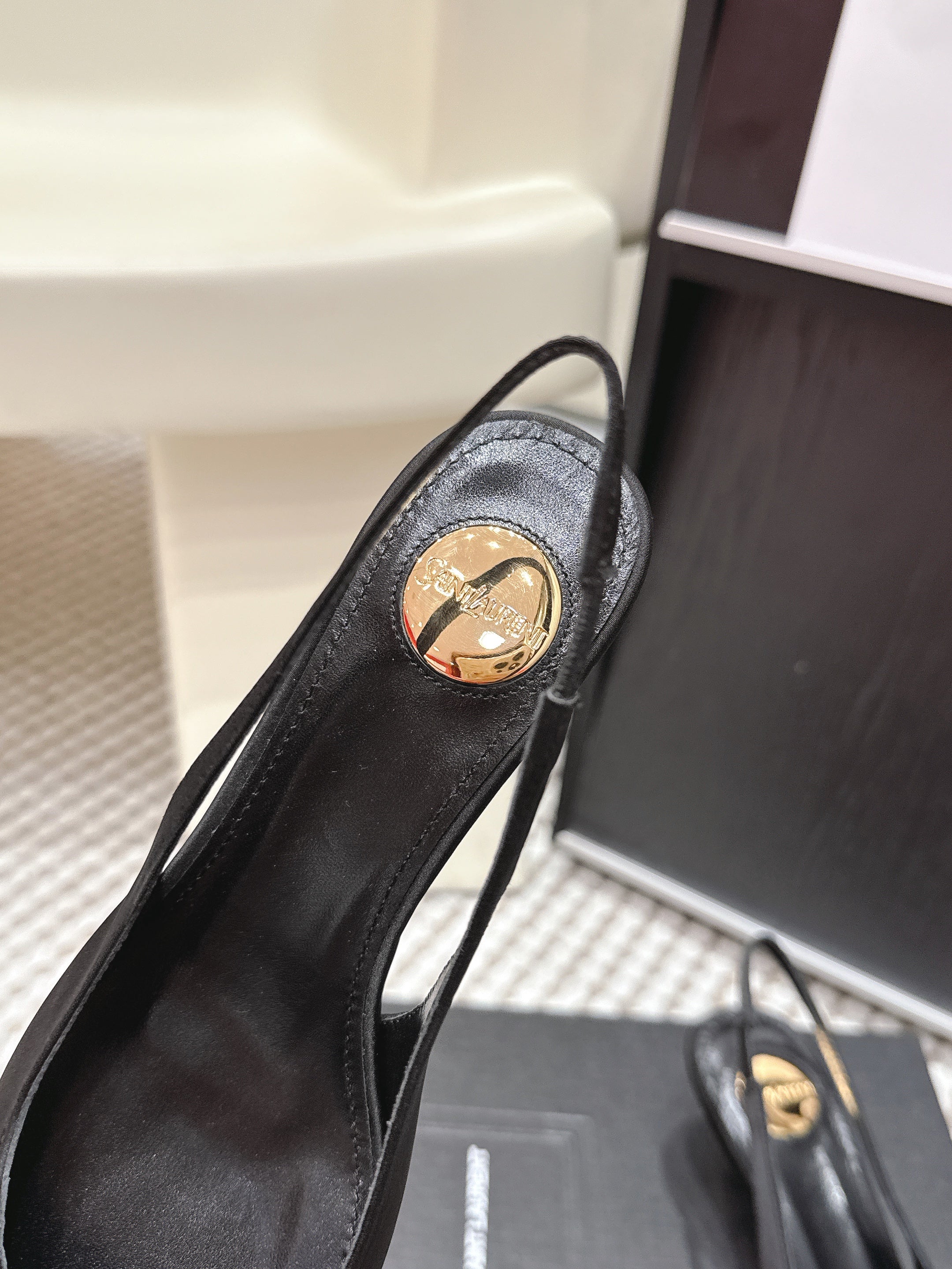 YSL 26ss Slingback 50 Black Satin Leather 654681