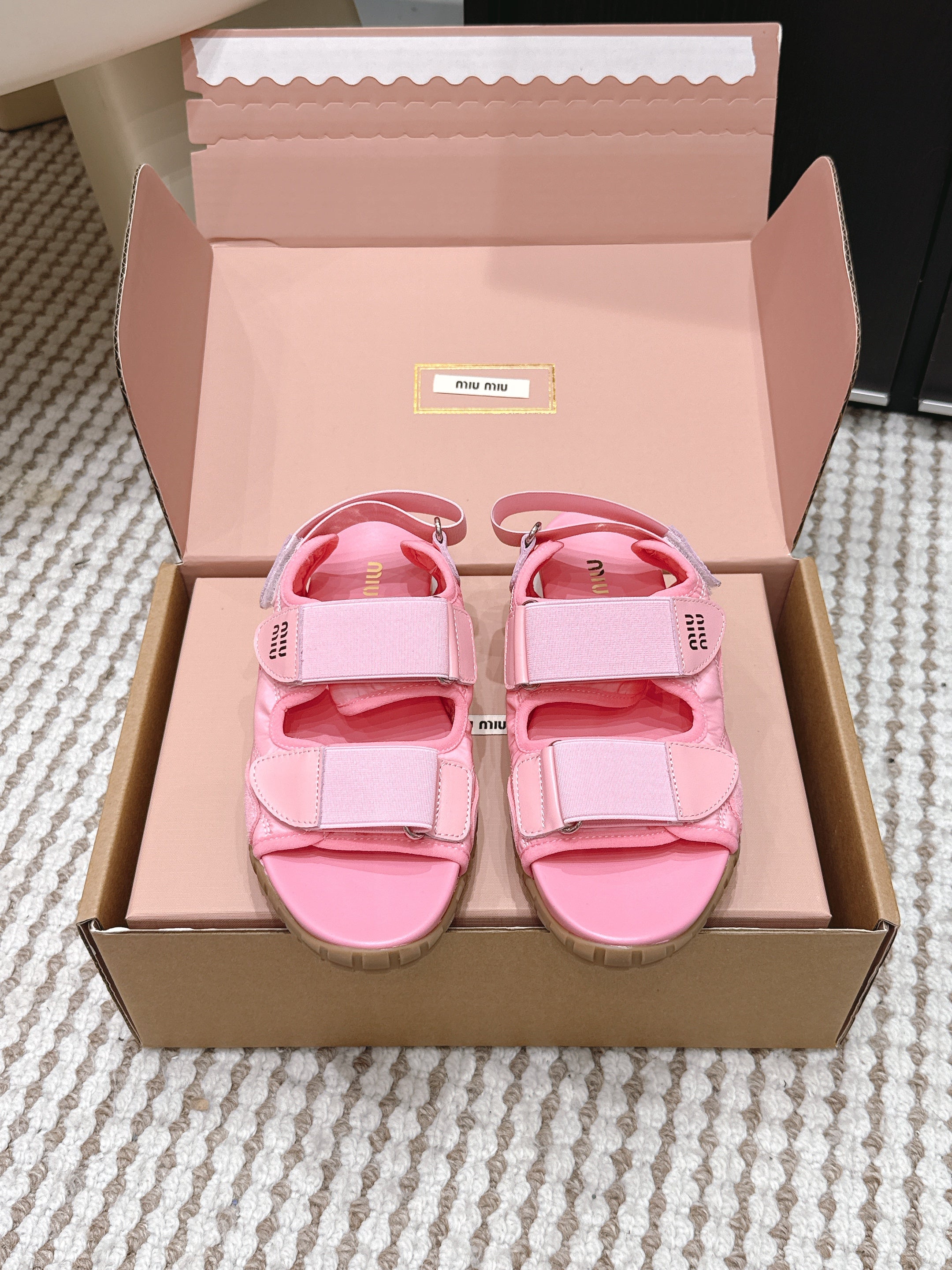 MIU 26 Platform Sandals Pink Leather 632333