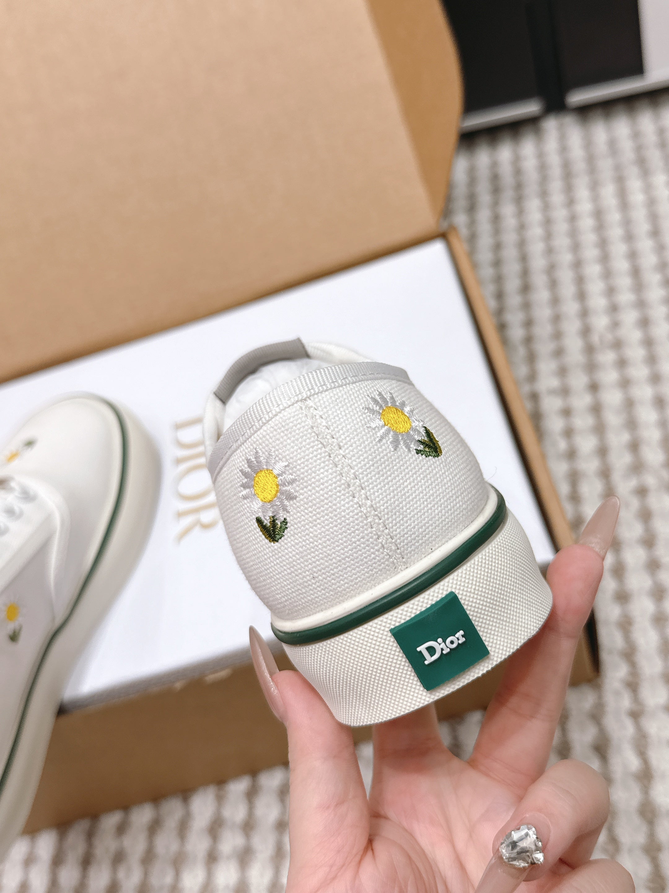 CD 26 Platform Sneaker White Canvas 632437