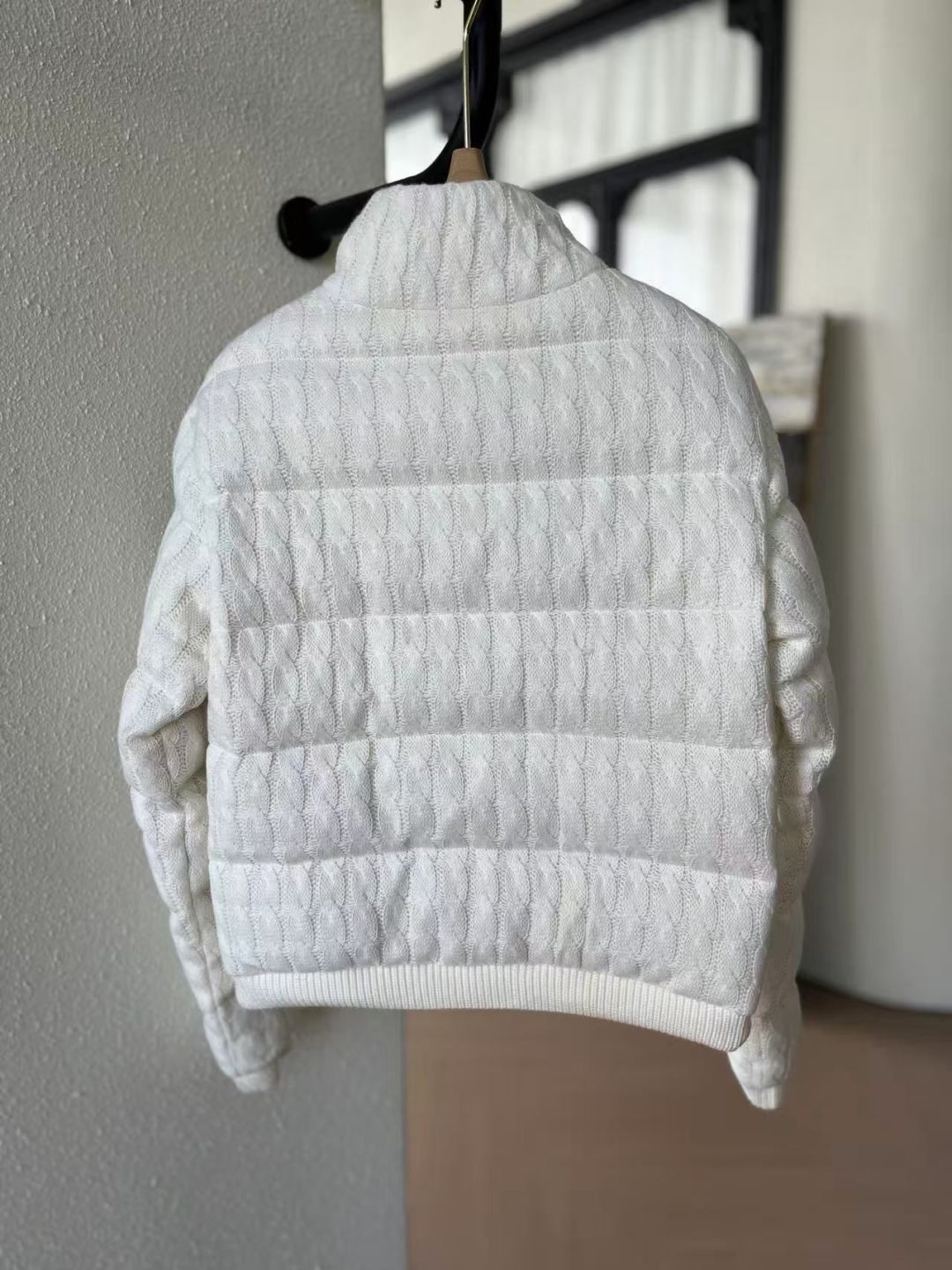 MC 25 Jacket White Wool 0004