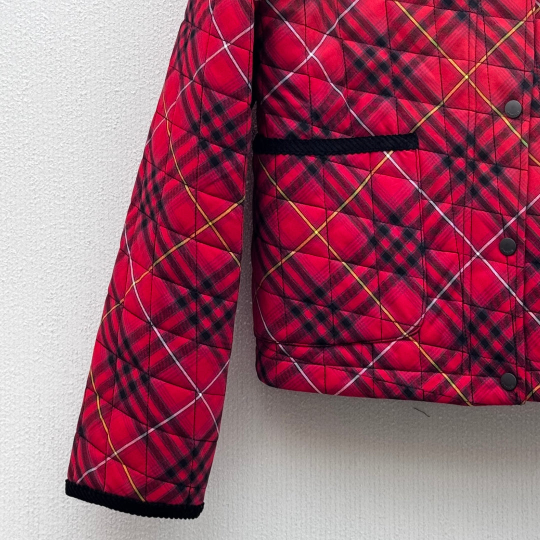 Burberry 25 Quilted Cropped Jacket Red Black Cotton