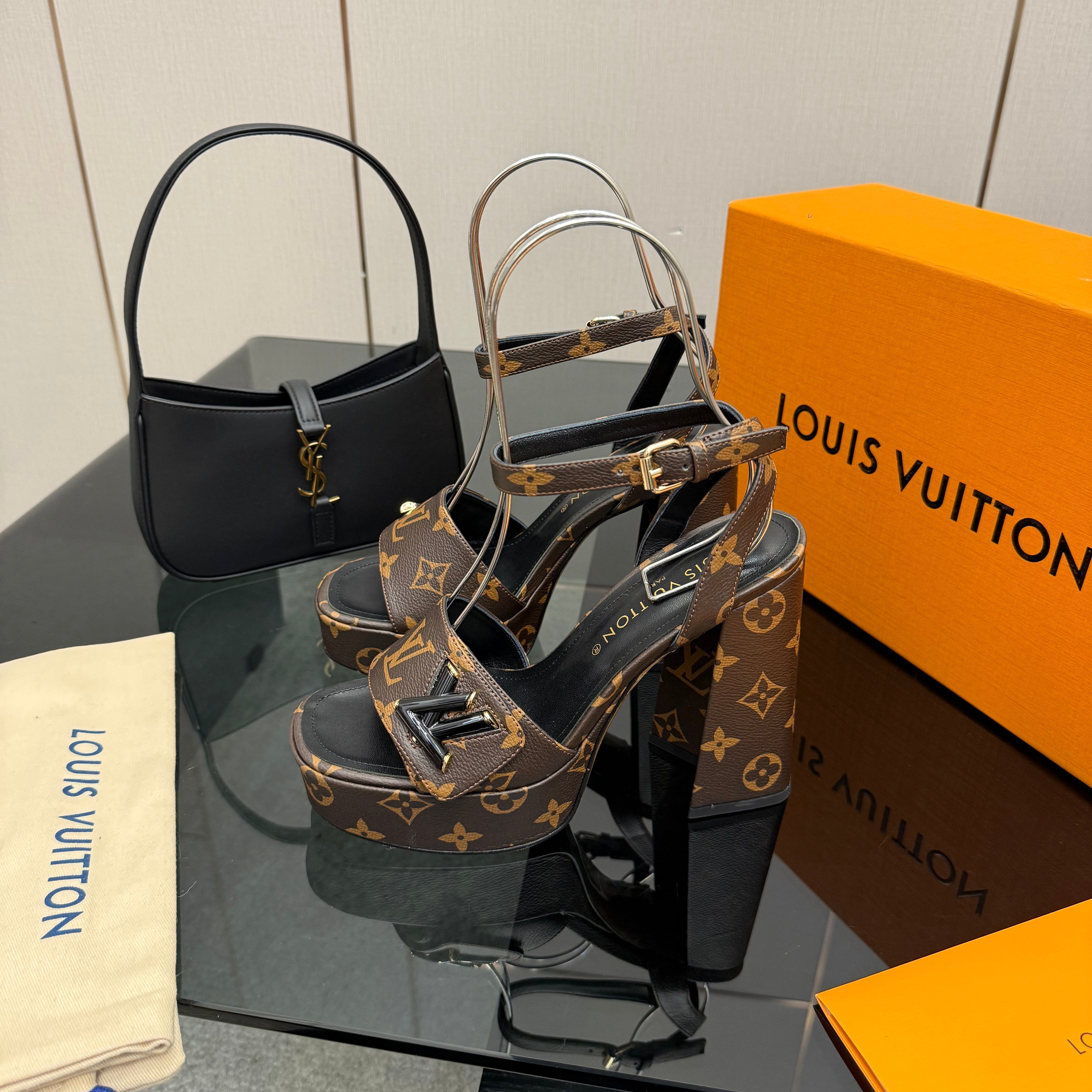 LV 26ss Platform Sandals 110 Brown Monogram Leather 629618