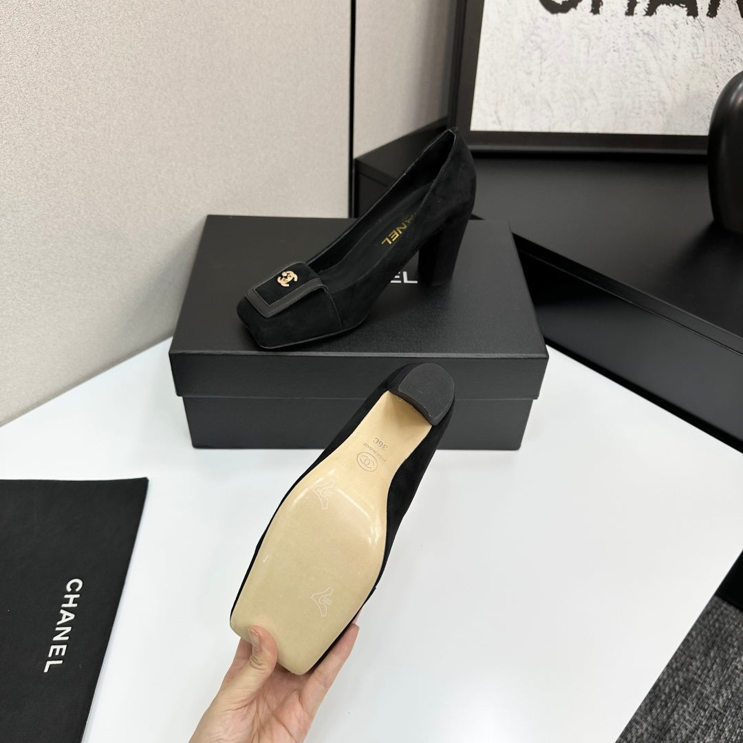 Chanel 2026 Pump Black Suede 696619