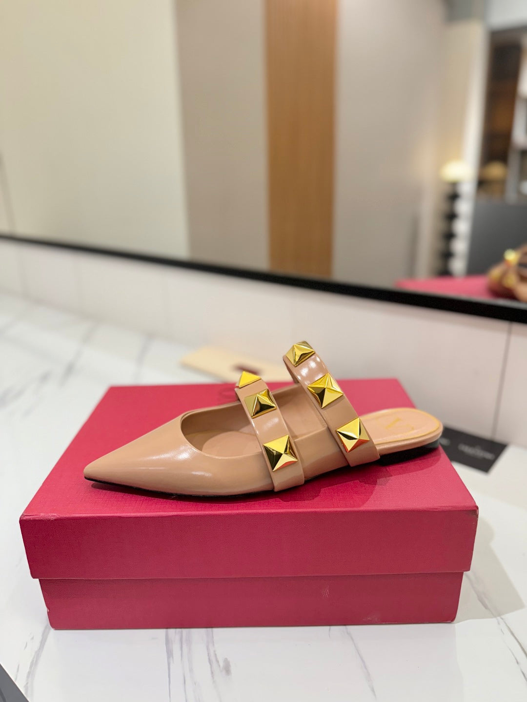 VT Rockstud Mule Nude Gold Cowhide 351949