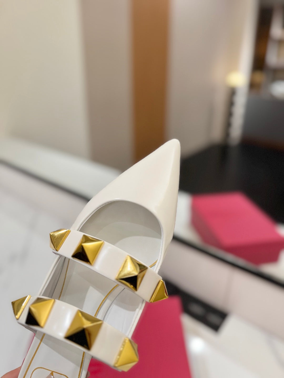 VT Rockstud Mule White Gold Cowhide