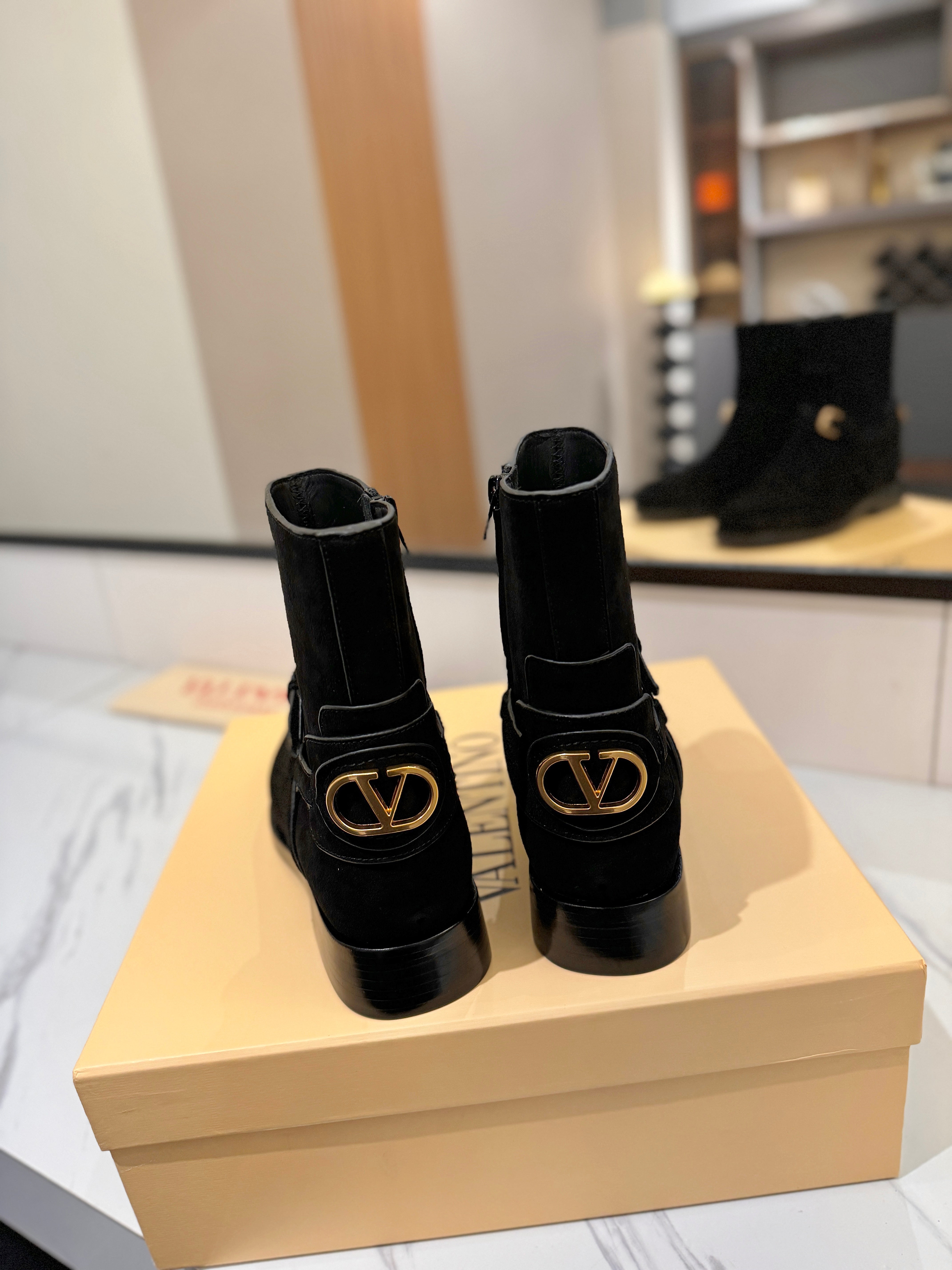 Valentino 2025 Pattie Boot Black Suede 560744