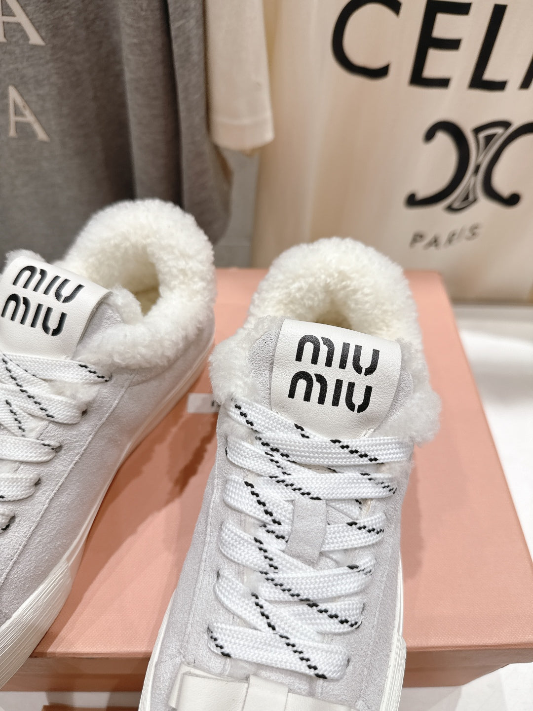 MiuMiu 25 Sneaker White Suede Cowhide Fur 535584