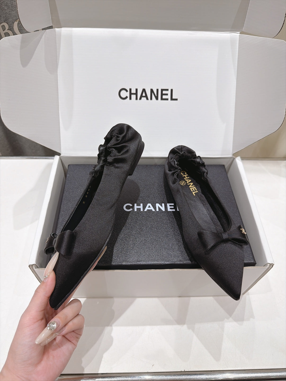 Chanel 2026 Bow Pointed-Toe Ballet Flats Fabric 181373