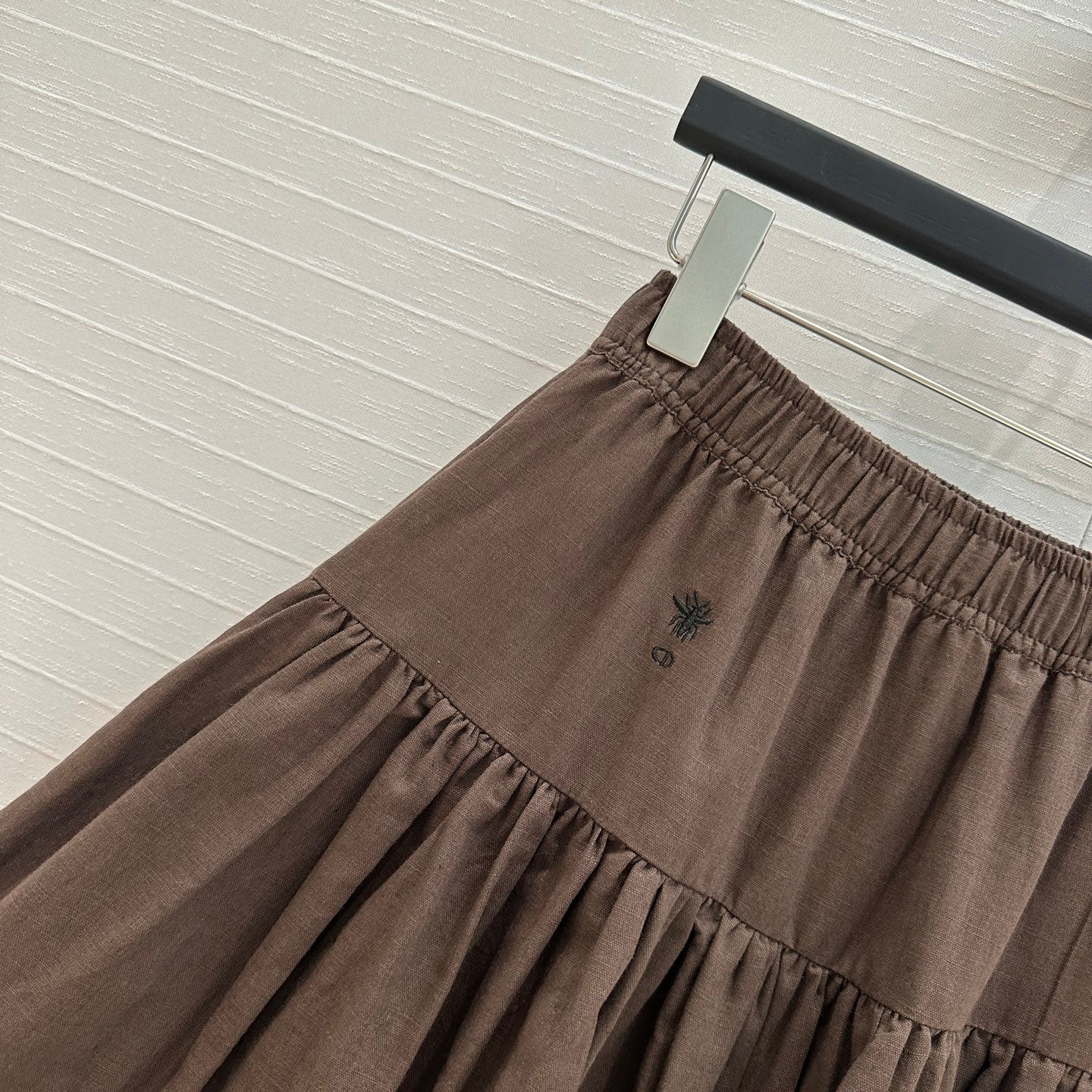 CD Pleated Long Skirt Brown Linen
