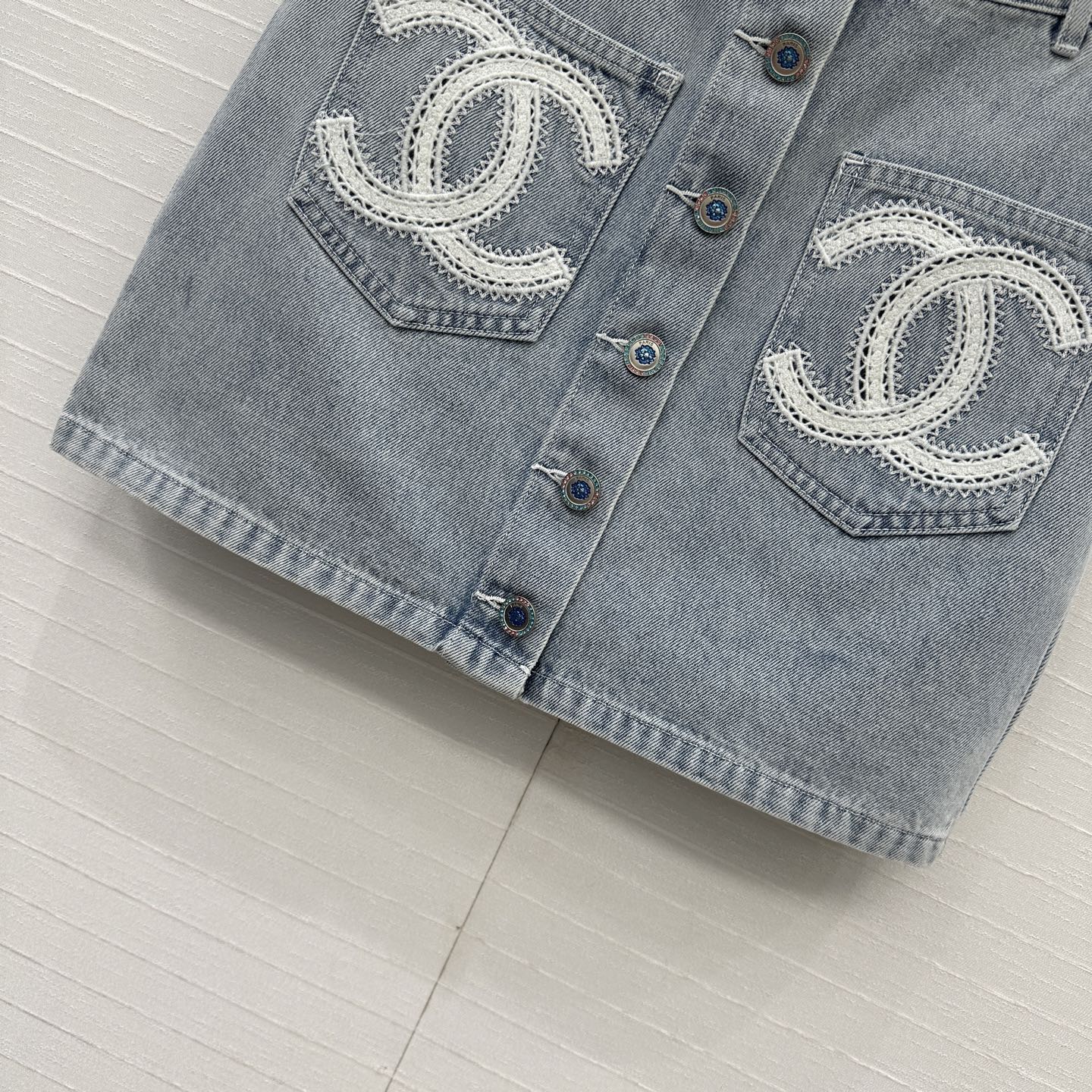 CC 25 Single-breasted Short Skirt Light Blue Denim Cotton