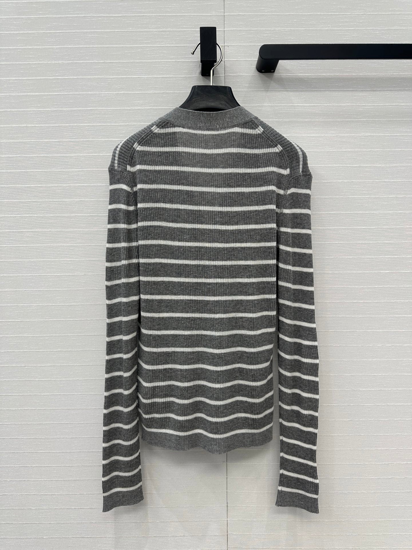 CD 25 Cardigan Grey Linen Cashmere