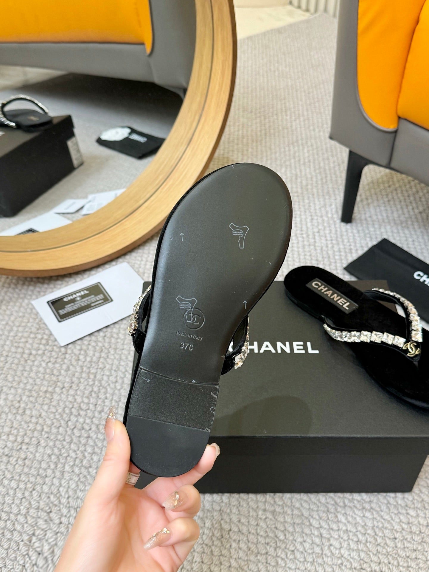 CC Diamond Thong Slippers Black Cloth 305866