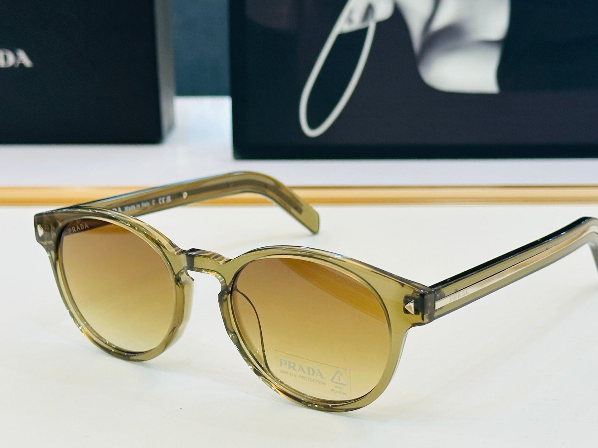 Prada Sunglasses 715001