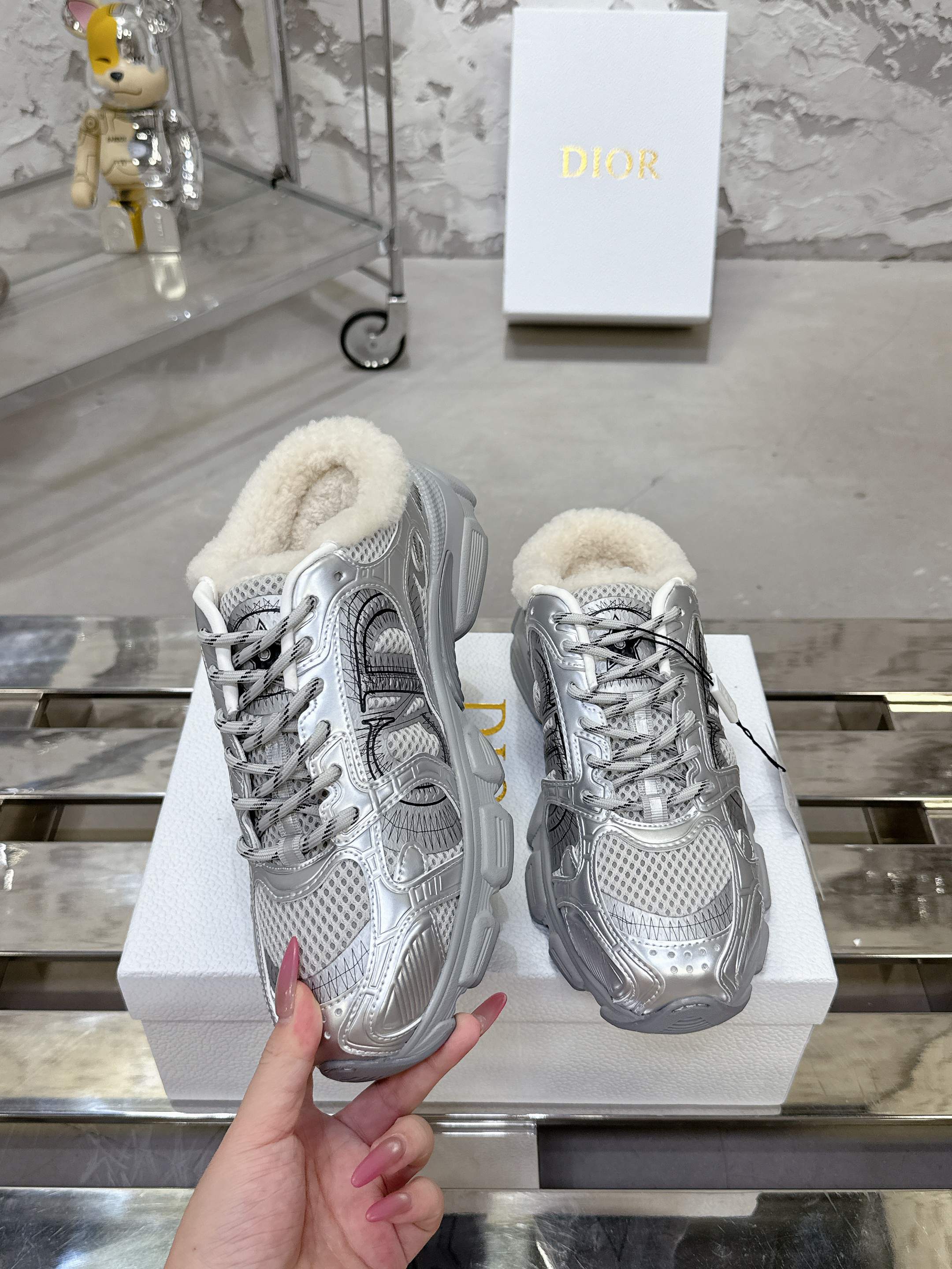 Dior 25 Chrono Sneakers Silver Mesh Calfskin 530322