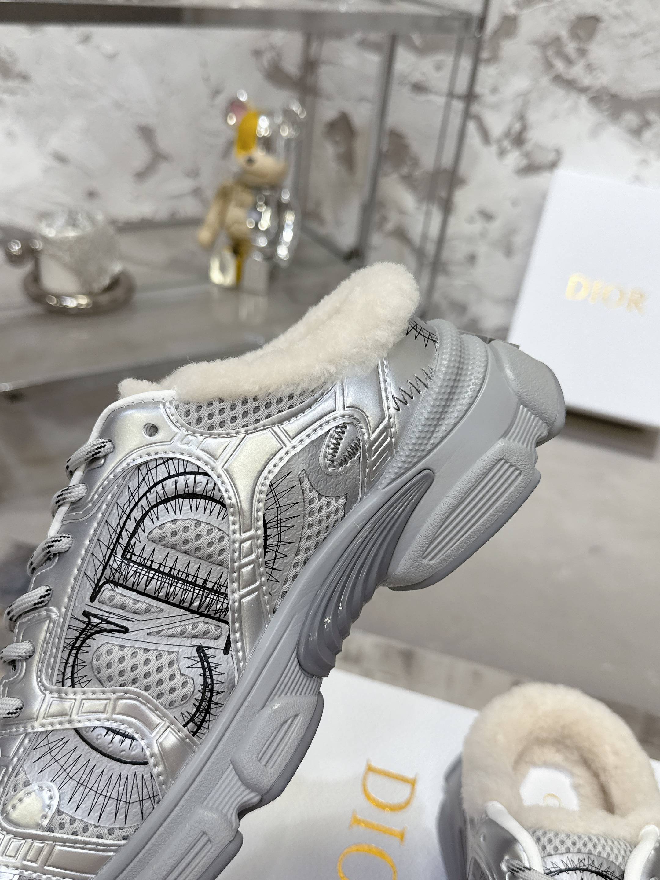 Dior 25 Chrono Sneakers Silver Mesh Calfskin 530322