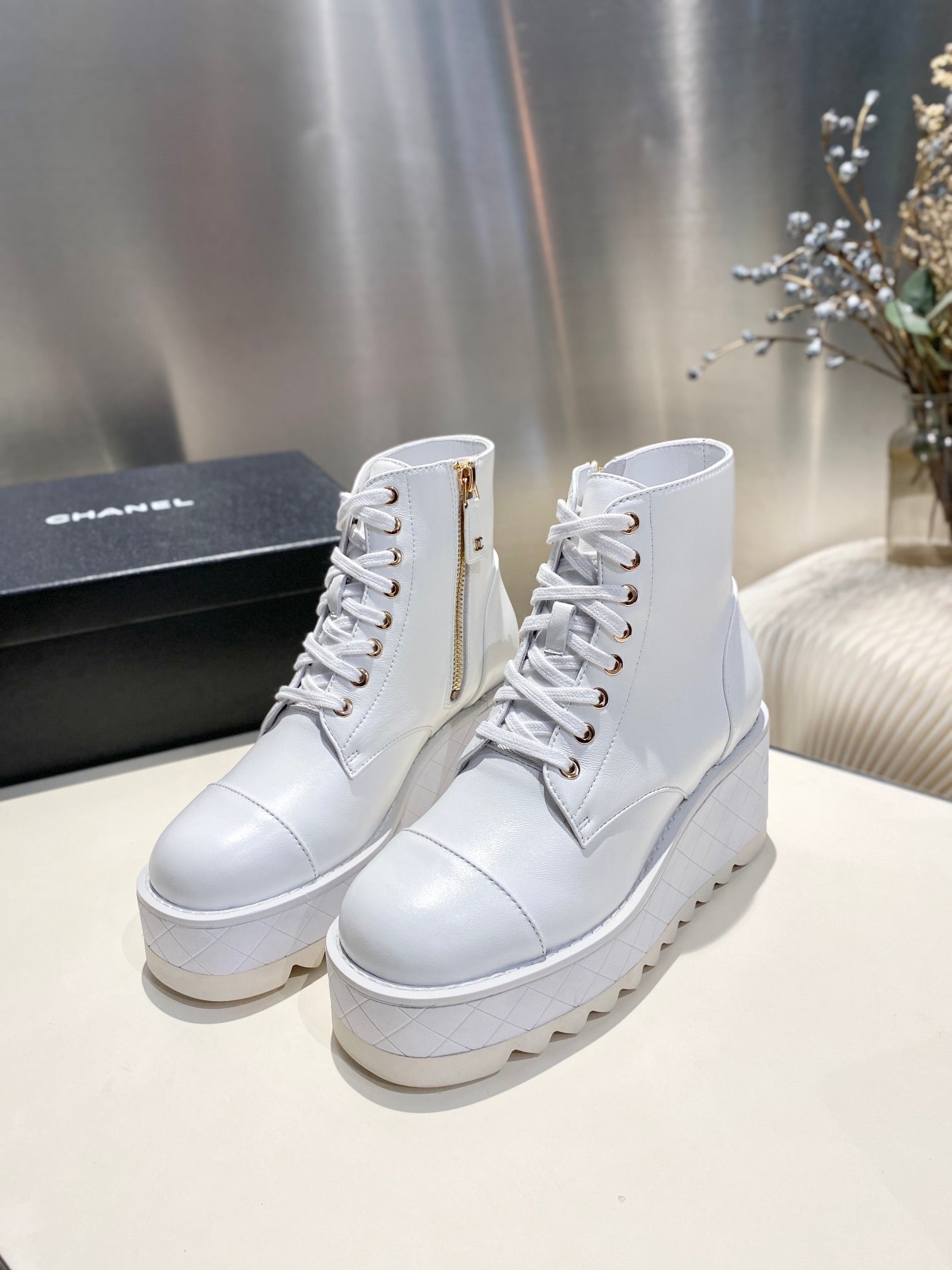 CC Ankle Boots 100m White Lambskin