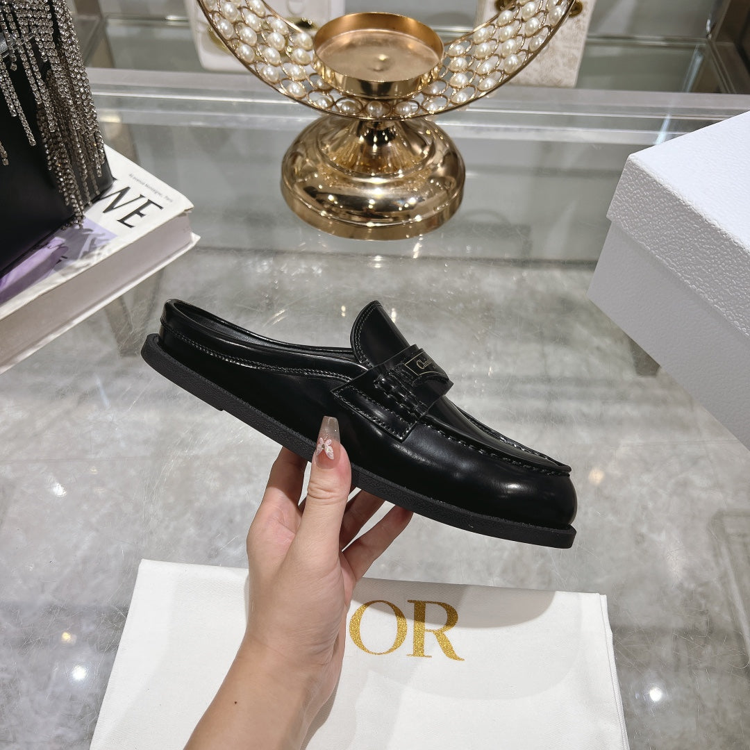 CD Boy Mule In Black Glossy Calfskin  996453