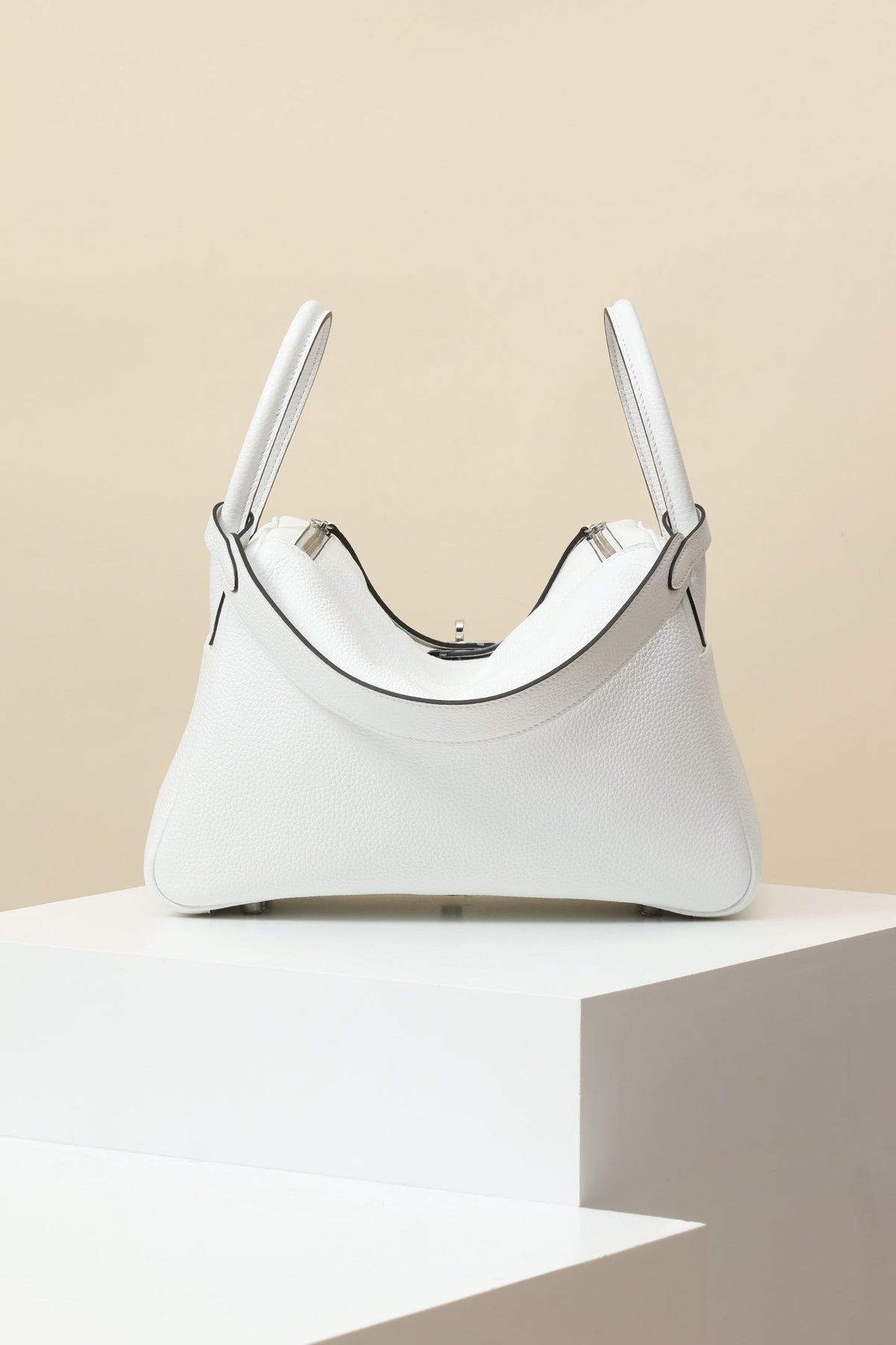 High-end Hermes 2026 Mini Lindy 30cm Clemence Calfskin