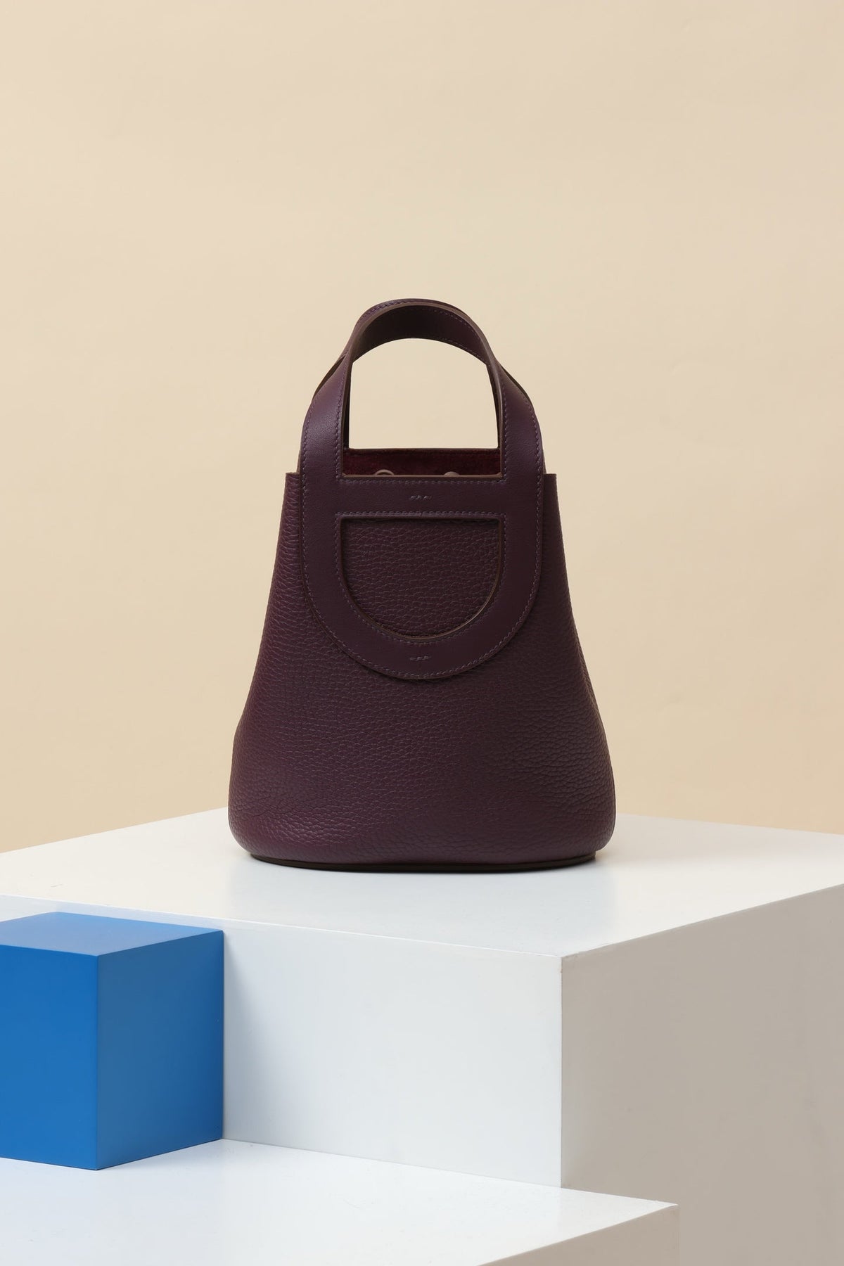 High-end Hermes 2026 In The Loop Bag 22cm Grape Purple Taurillon Clemence leather