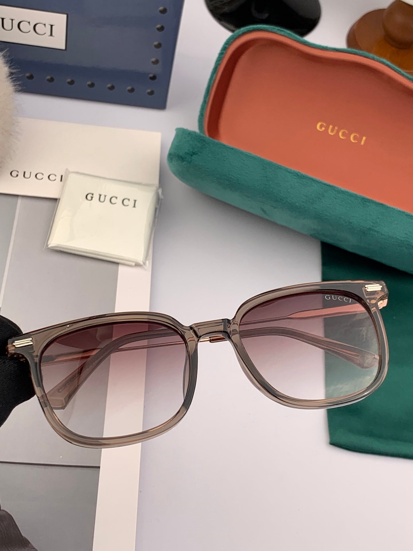 Gucci 2025 Sunglasses 559702