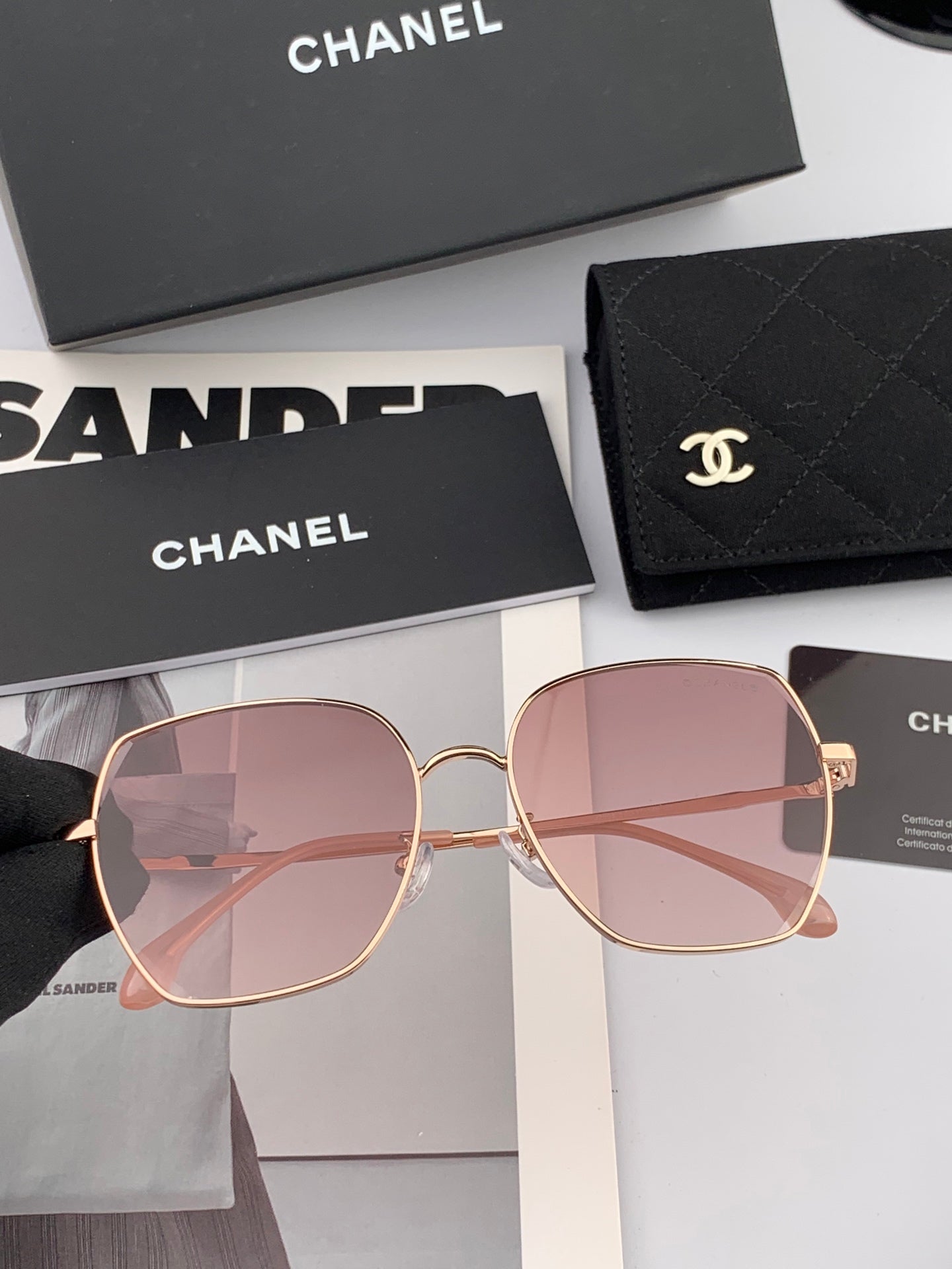 Chanel Sunglasses 558391