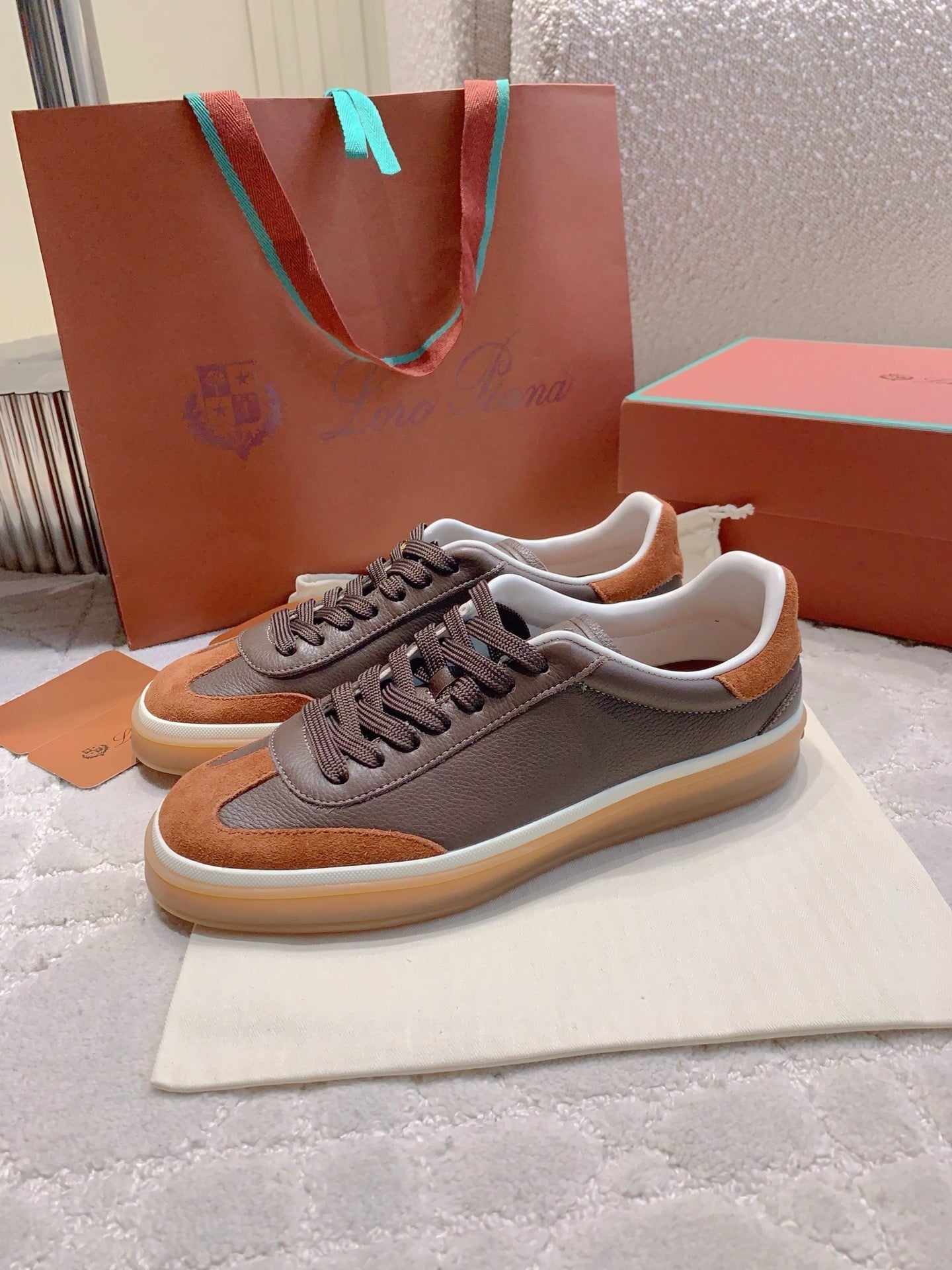 LP sneaker unisex style dark brown sheepskin mix suede 382663