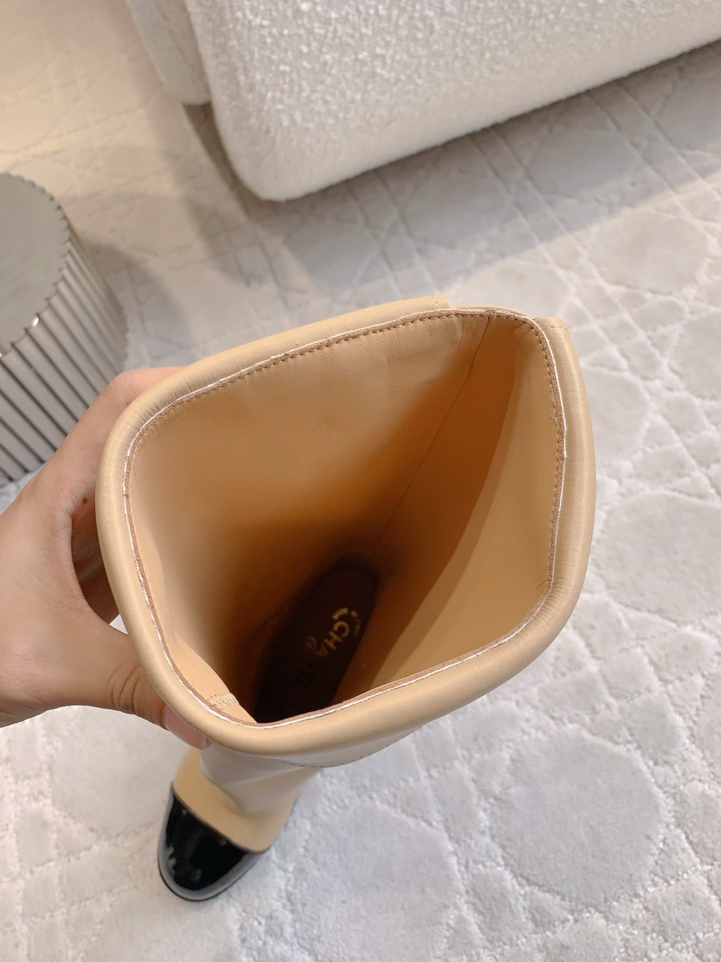 CC 25 Buttoned Boot Beige Calfskin 516648