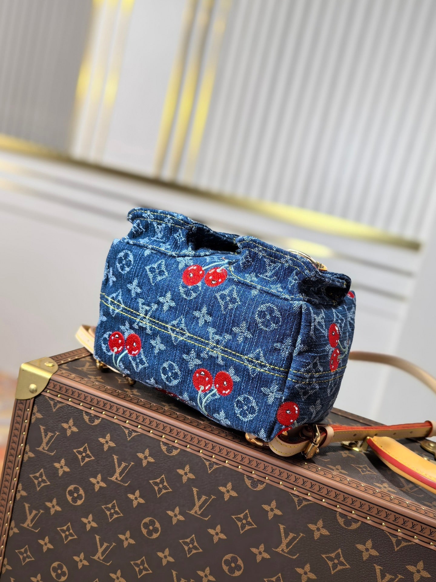 LV X TM VENICE NM Backpack Blue Cherry Denim Cowhide 256276