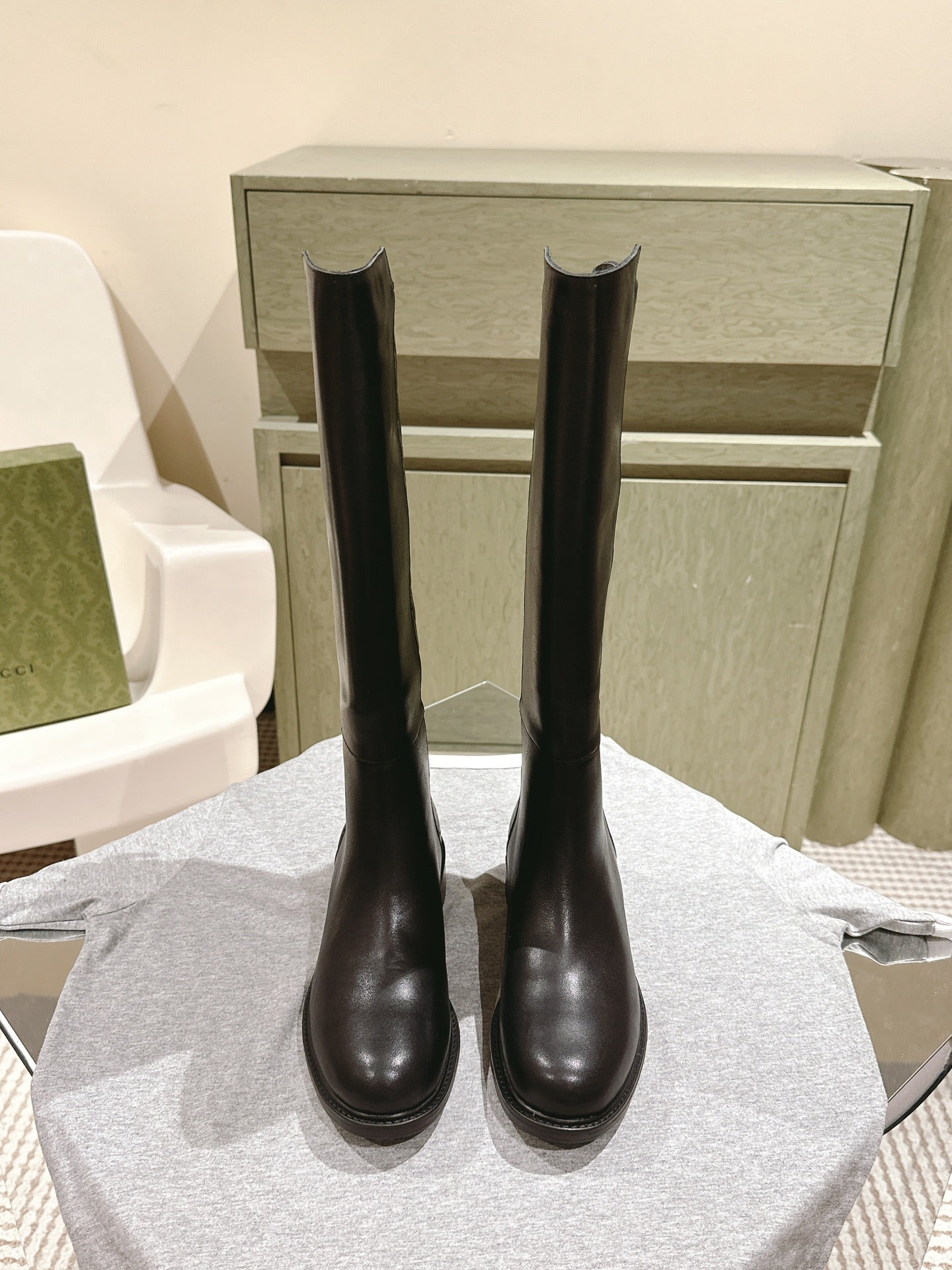 Gucci Riding Long Boot Black Sheepskin 484877