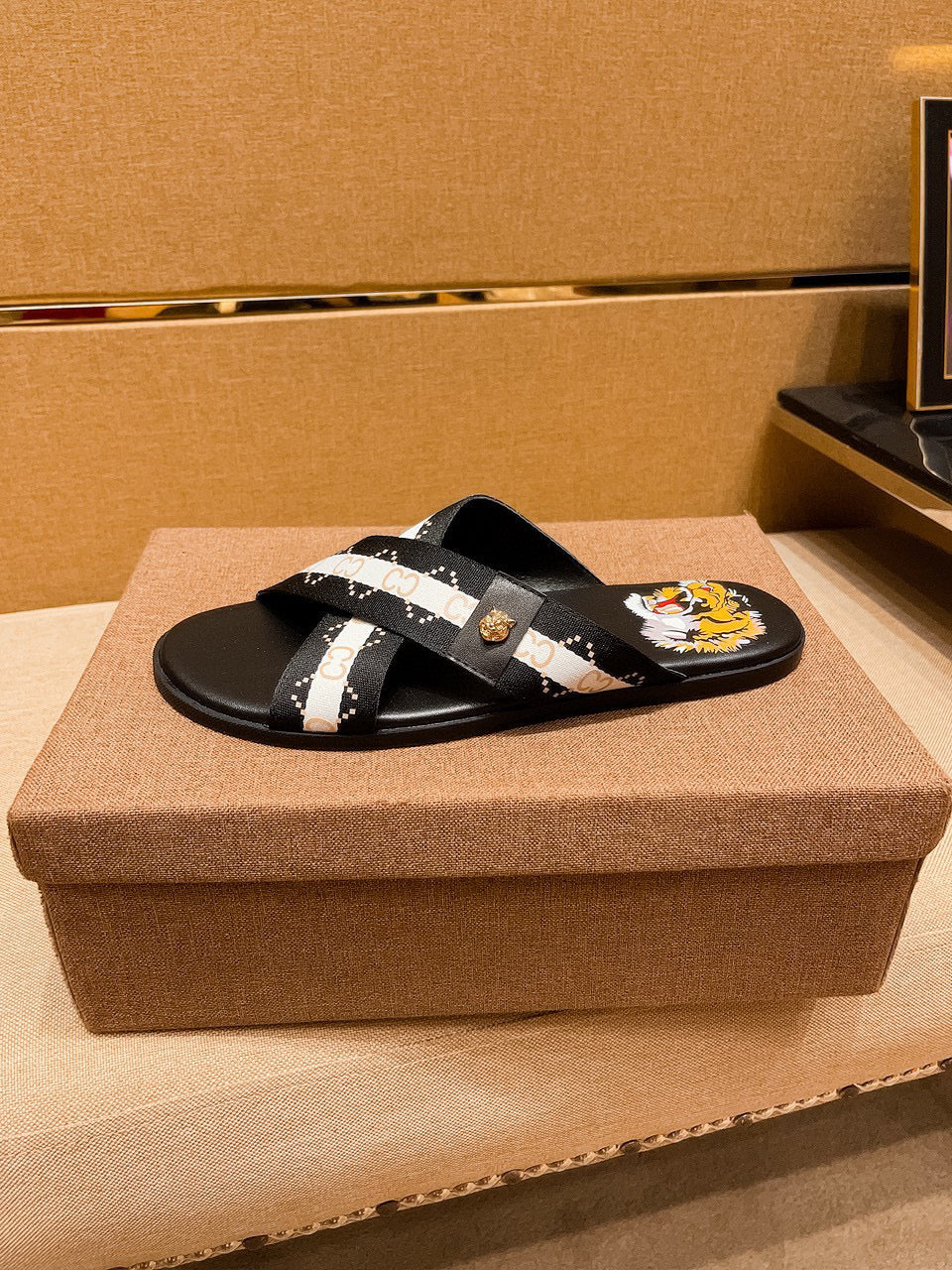 GG Men's Sandals Slide Black Leather 587233