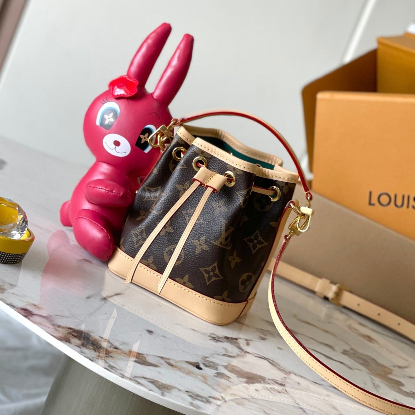 nano noe 13cm rabbit brown monogram canvas