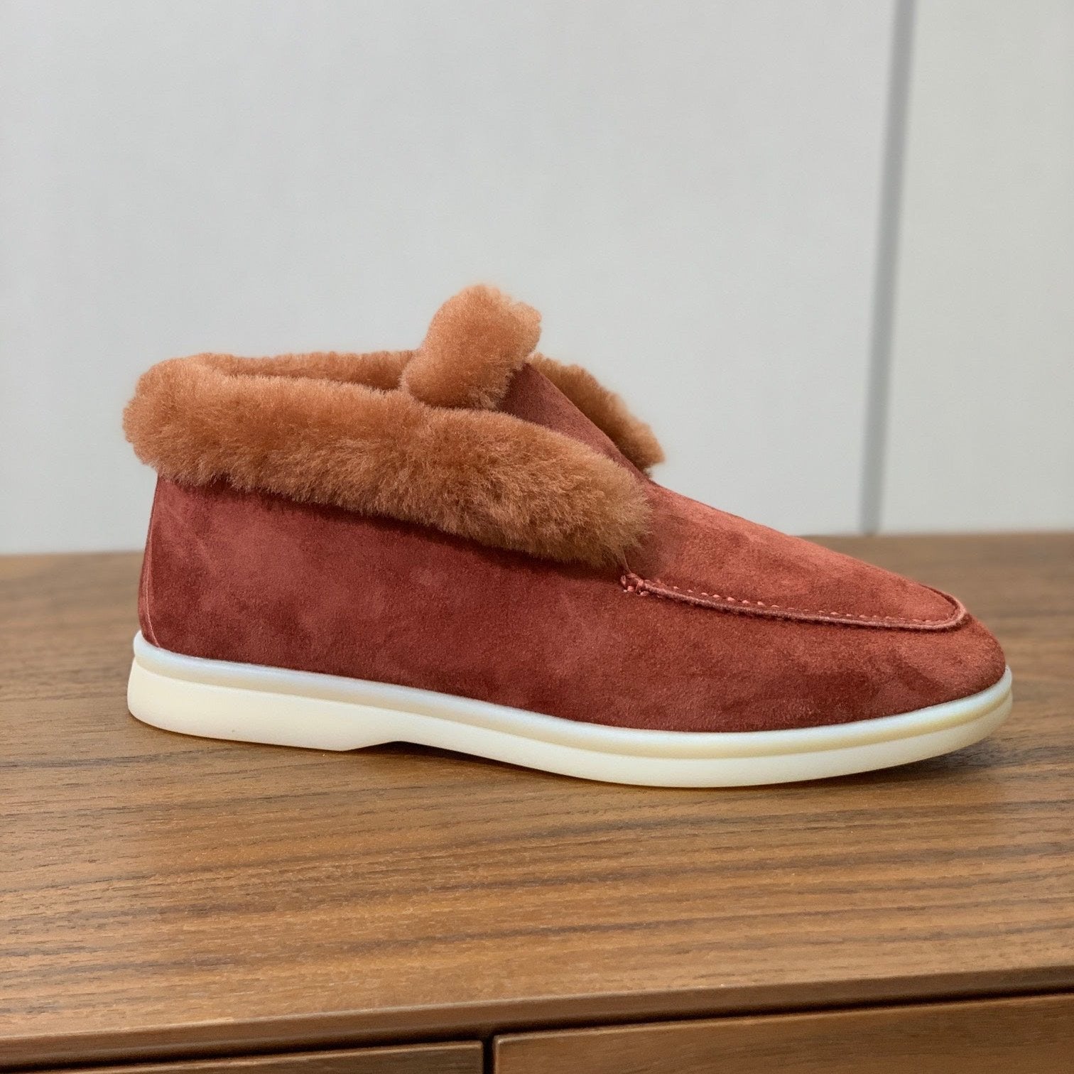 LP Open Walk Chukka Boot Rust Suede Lamb Fur