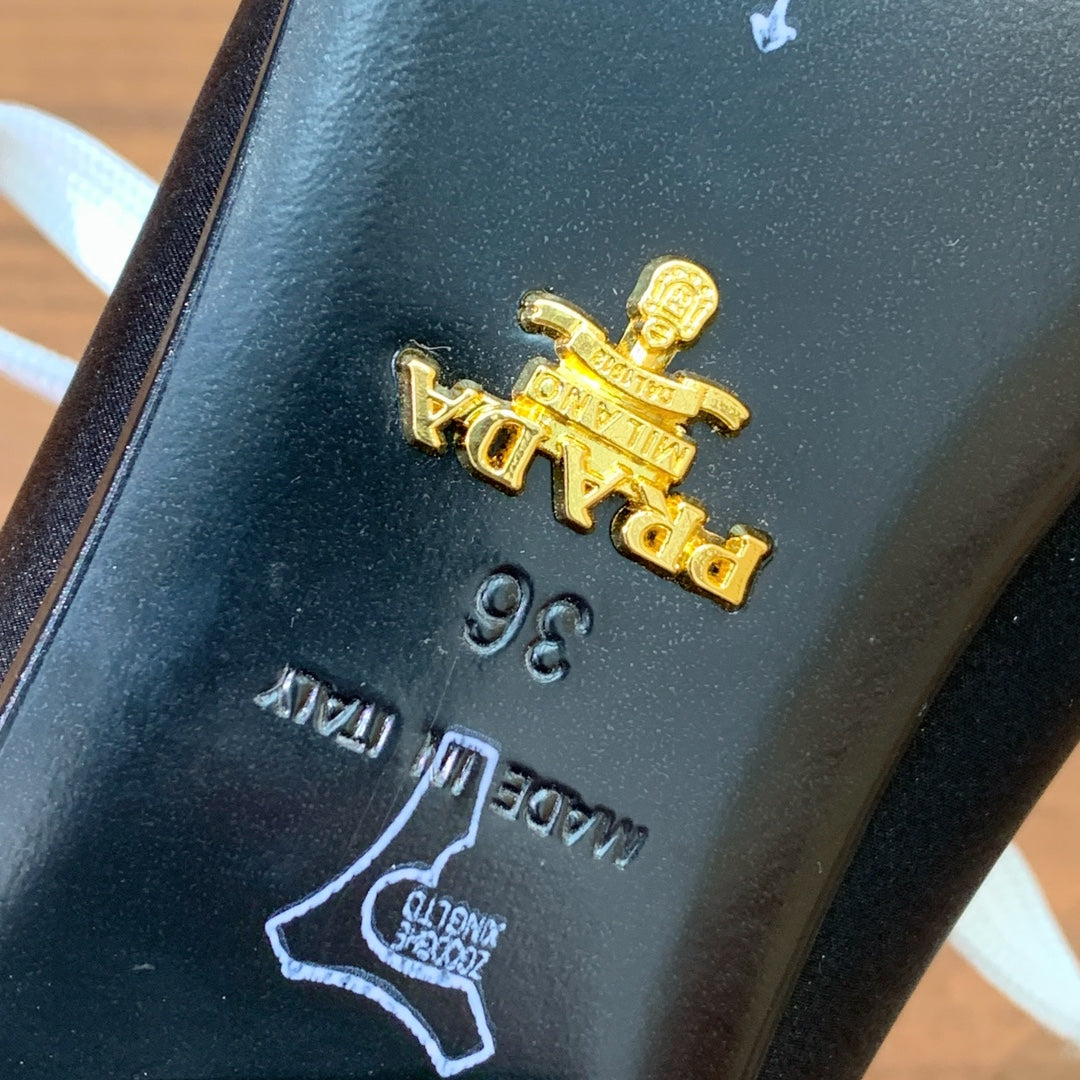 PRA 26S Chunky Heeled 40 Black Patent Leather 606373