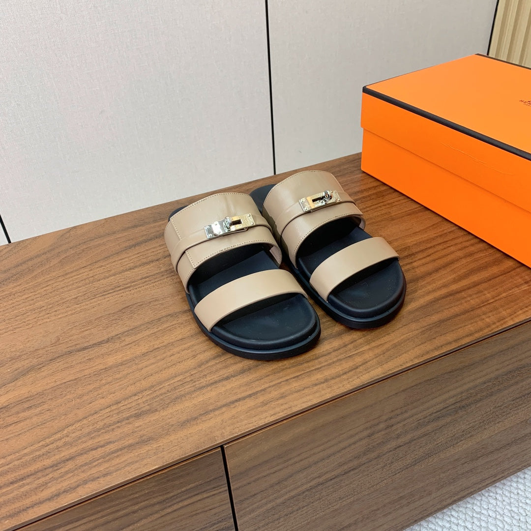 HM Jackson Sandal Beige Black Calfskin 294051