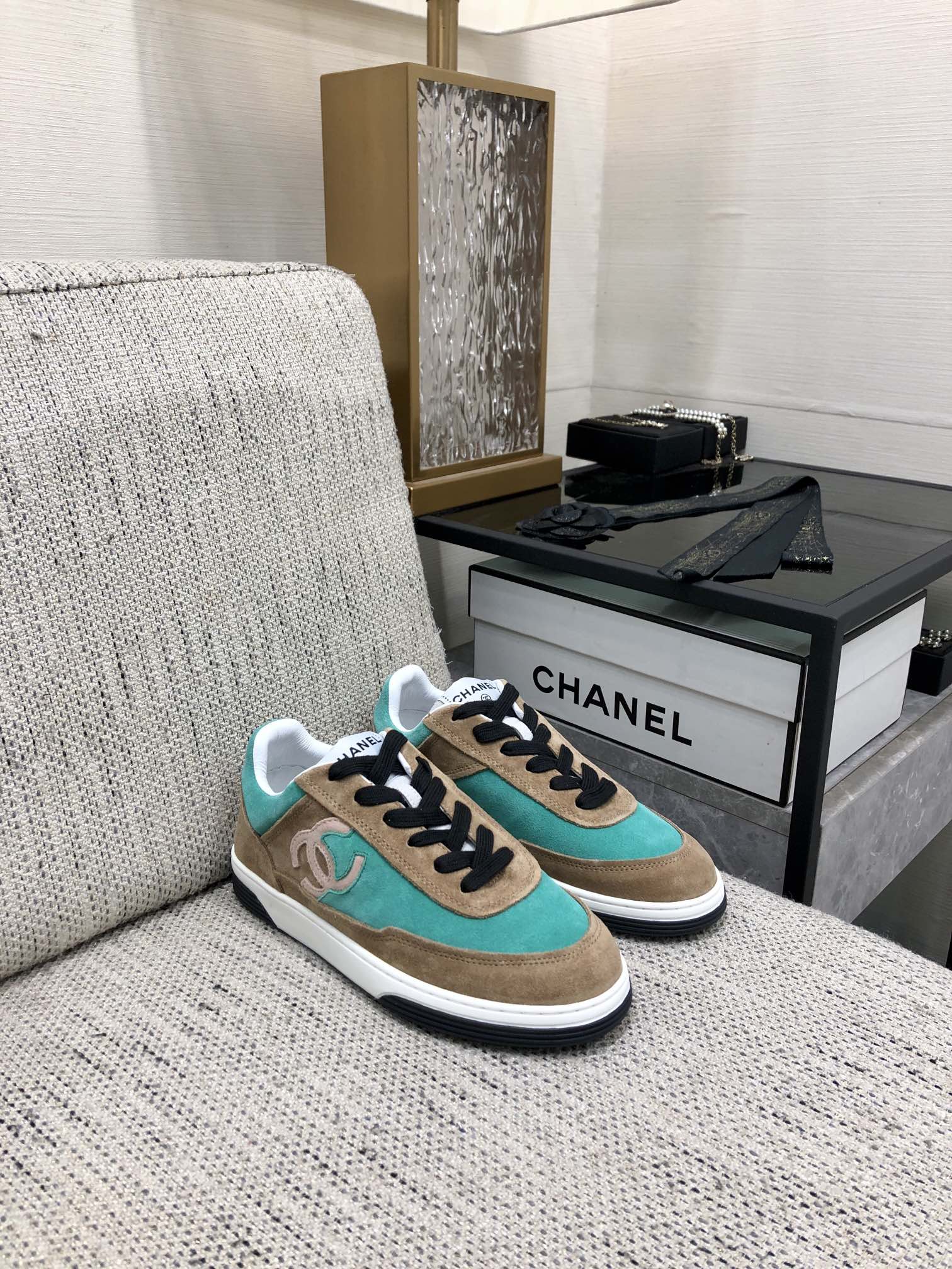 CC Sneaker In Turquoise Mix Brown Suede