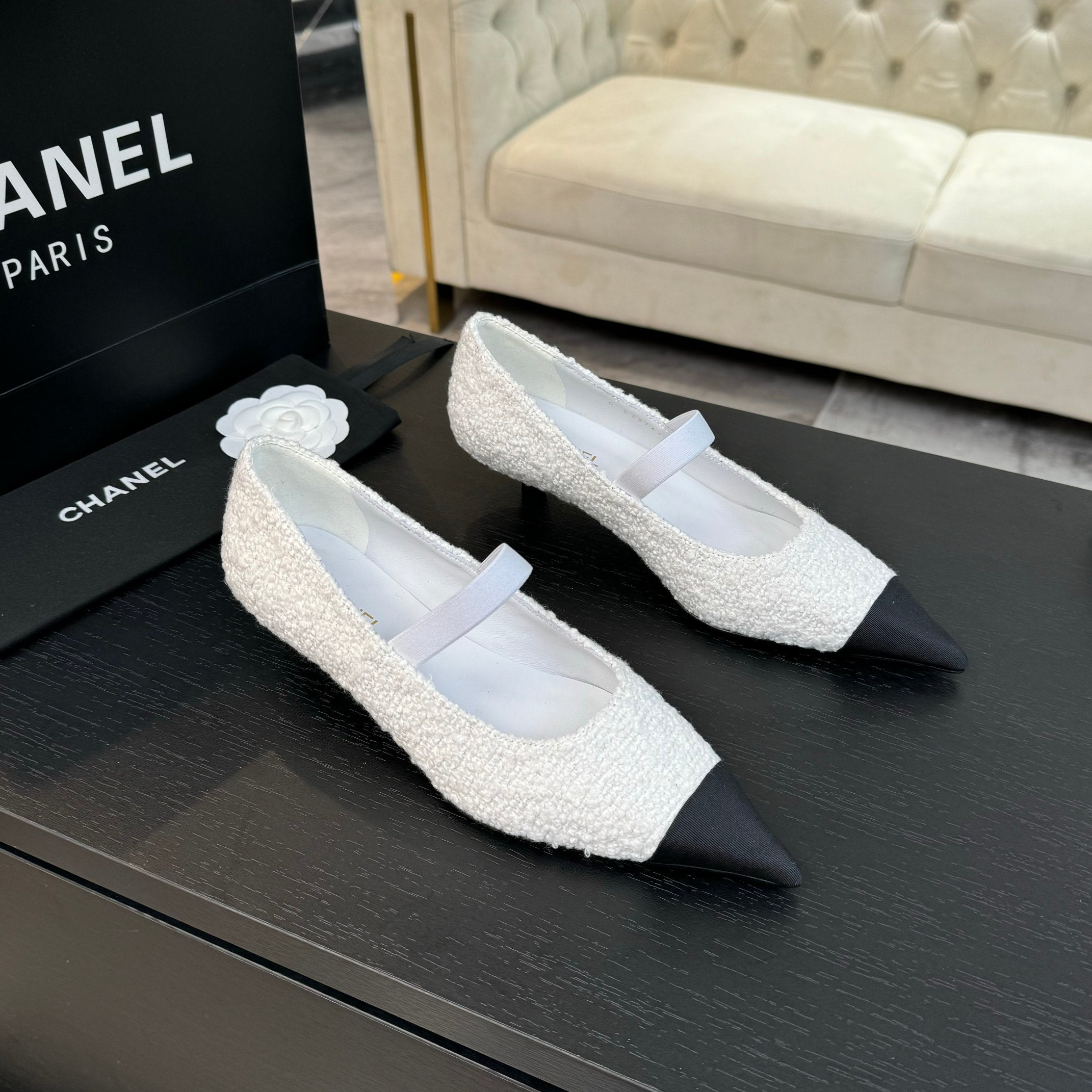 mary jane 35 pointed toe white tweed black grosgrain