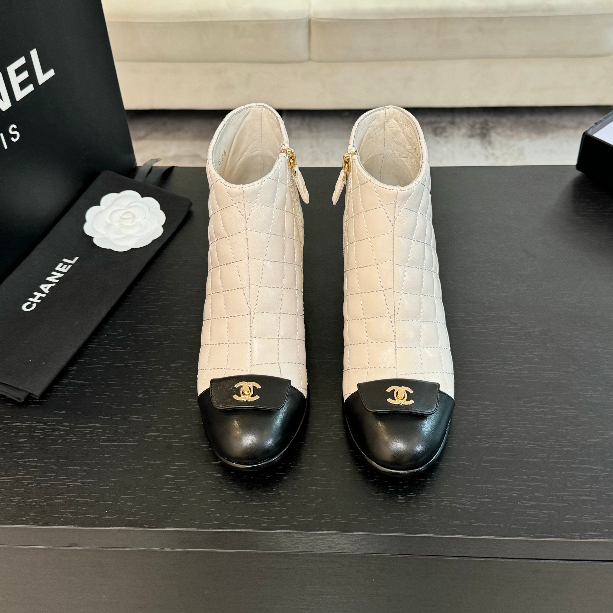 CC Ankle Boots 50mm White Black Quilted Lambskin