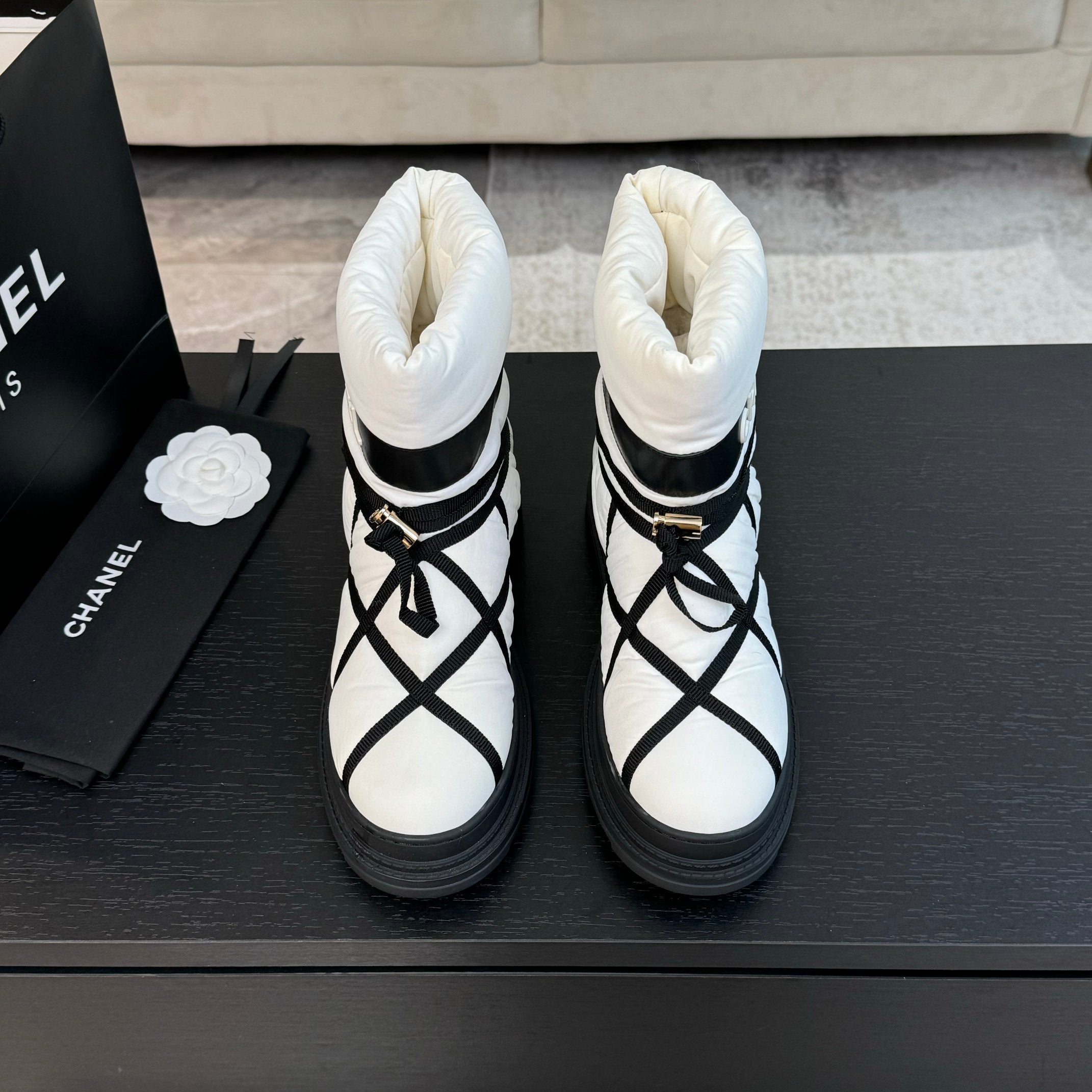 CC Ankle Boots White Mix Black Wind Cloth Quilted