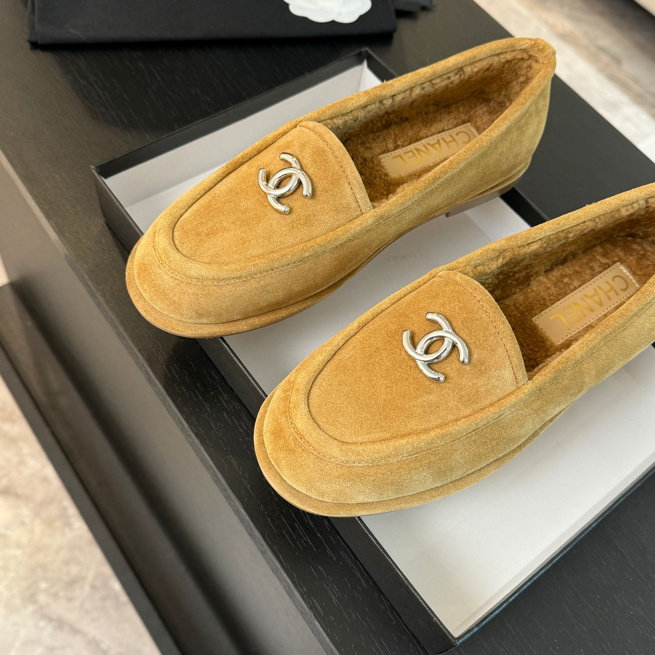 CC Moccasins Yellow Suede And Wool